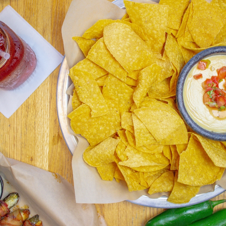 Chips & Queso Blanco