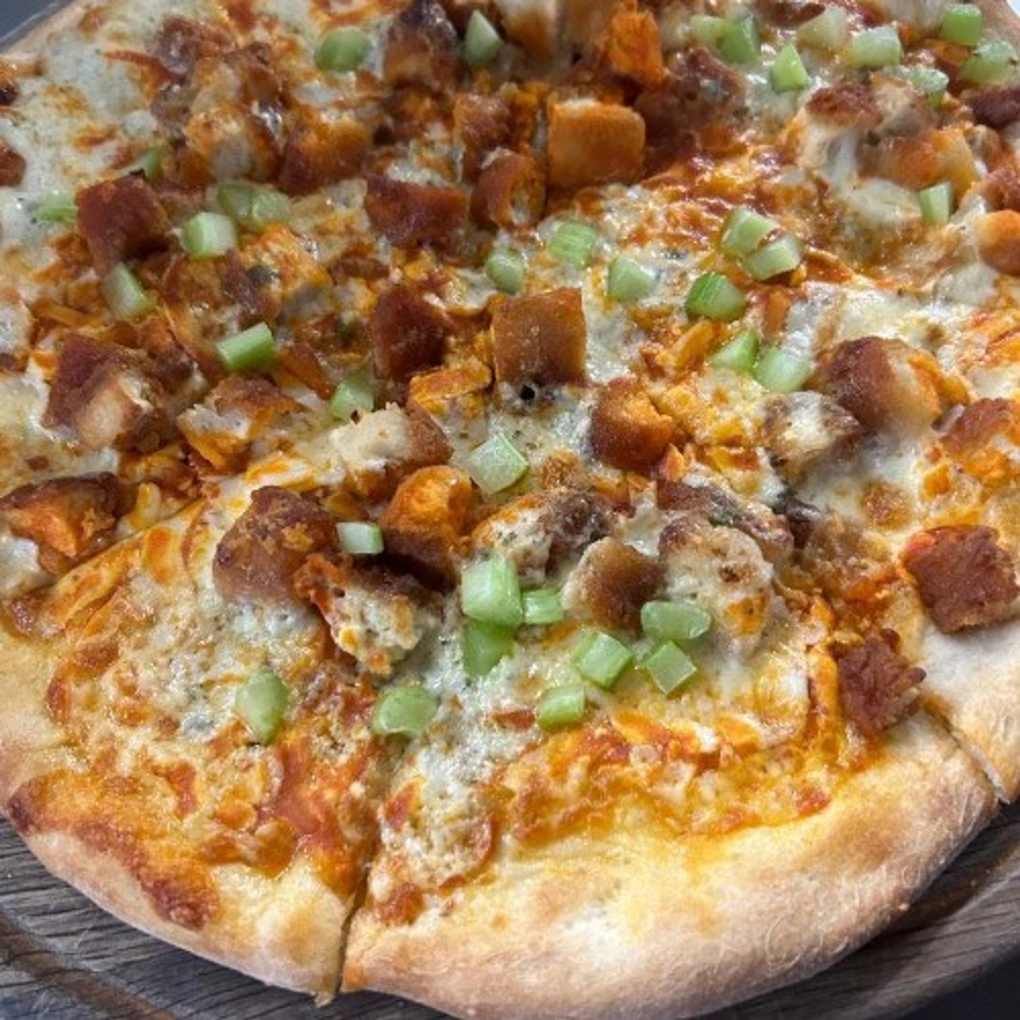 Buffalo Chicken Pizza (12")