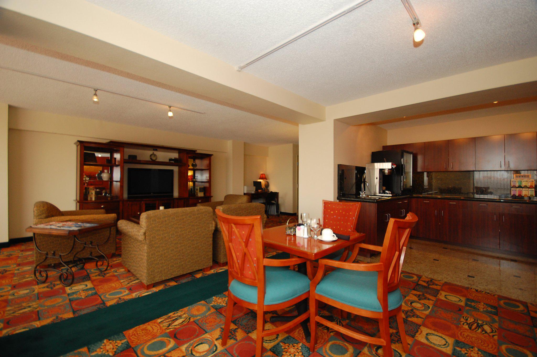 Crowne Plaza Austin Photo