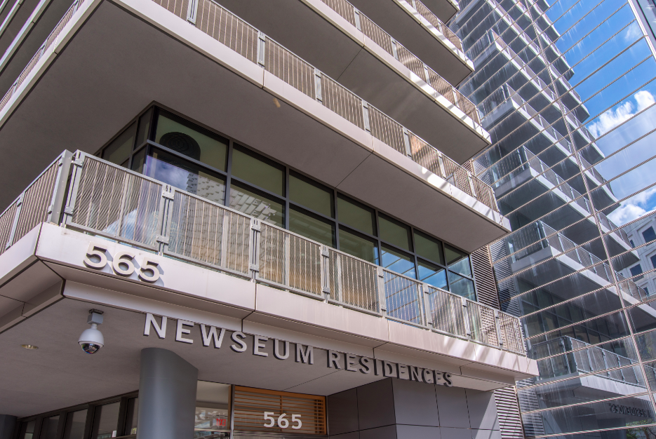 Newseum Residences Photo