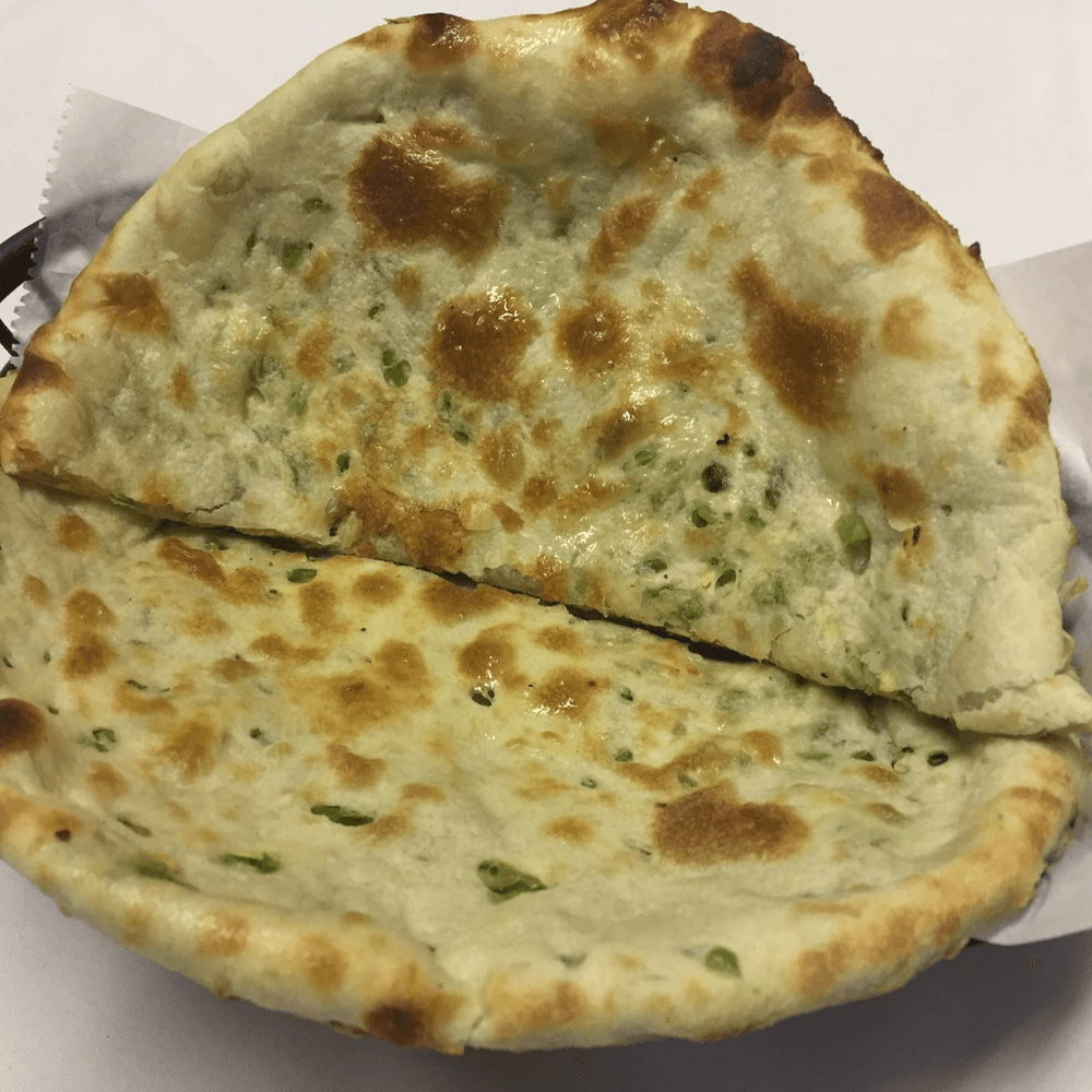 120. Green Chili Coriander Naan