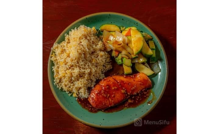 Salmon (K)