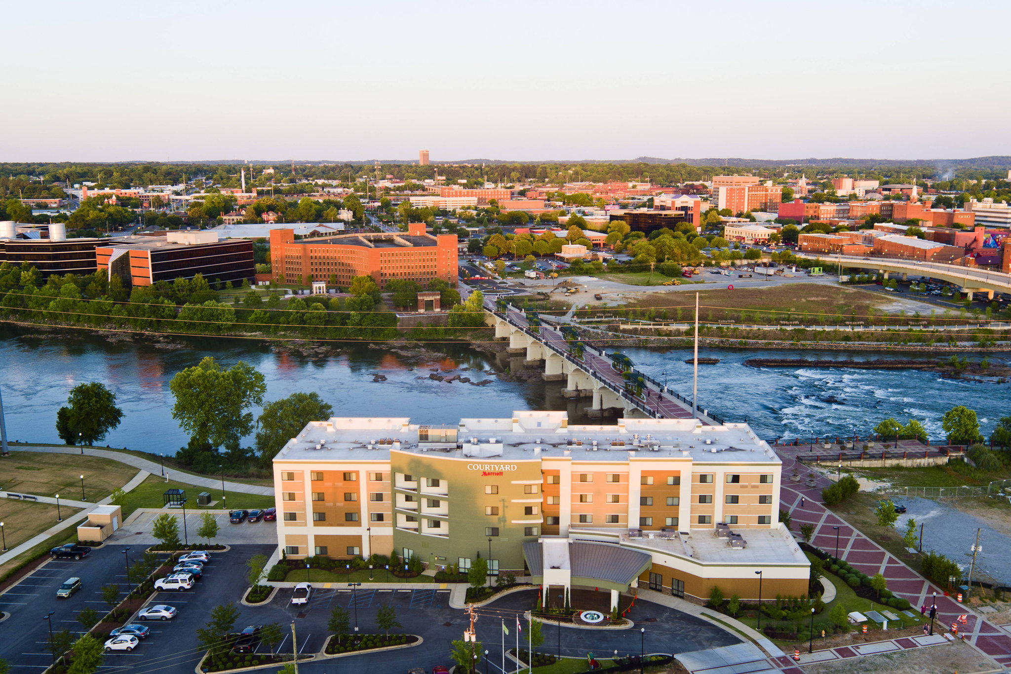 Courtyard by Marriott Columbus Phenix City/Riverfront Photo