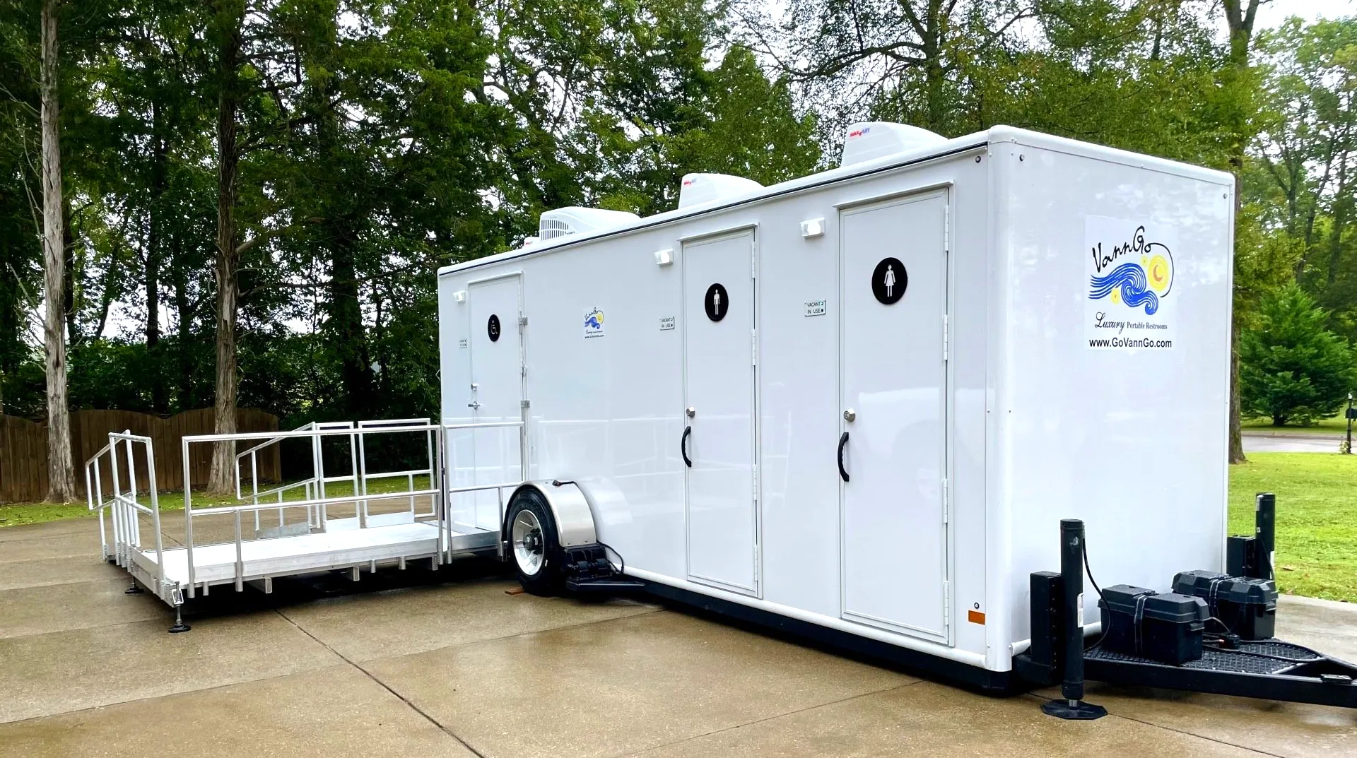 Luxury Restroom Trailers