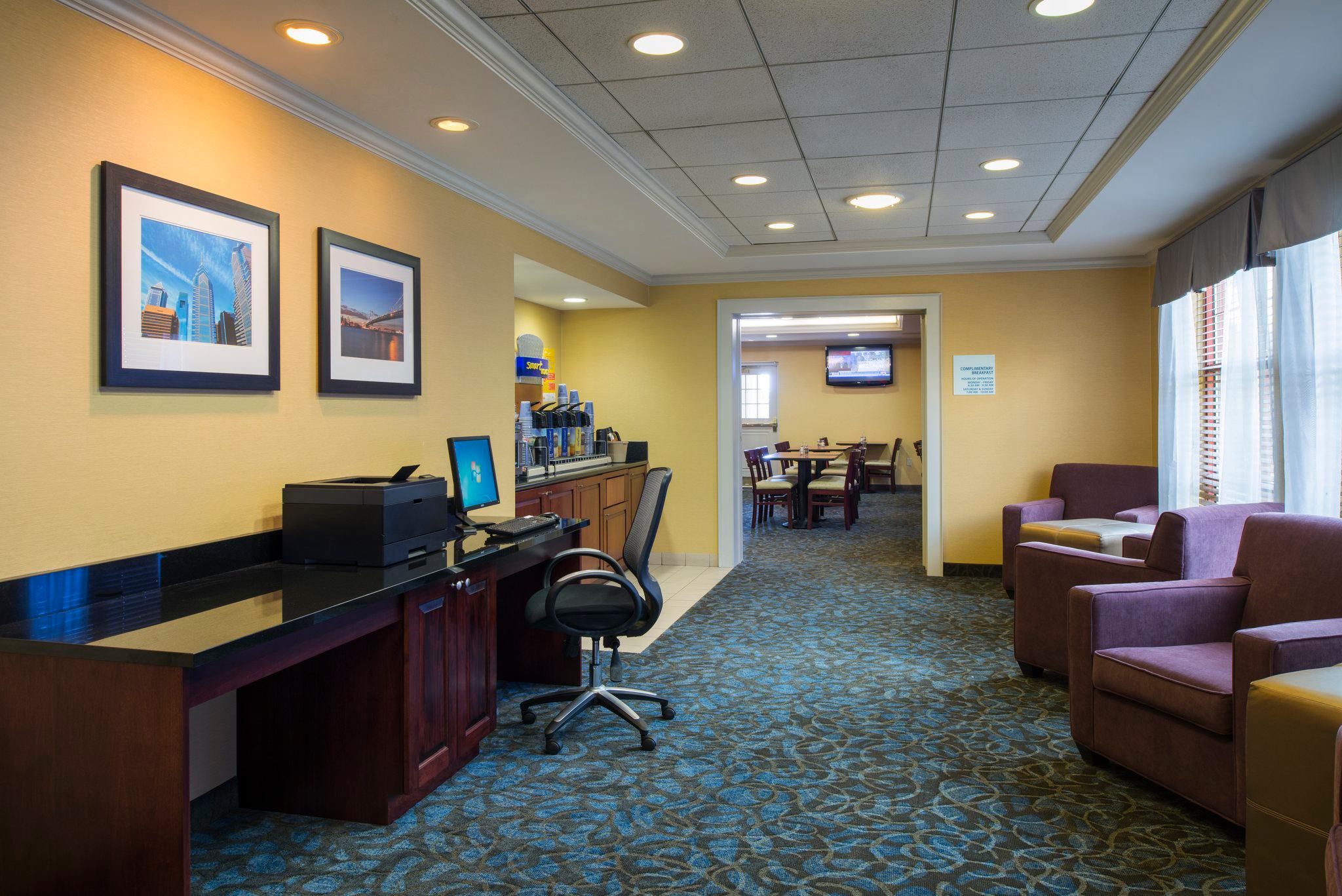 Holiday Inn Express & Suites King of Prussia Photo