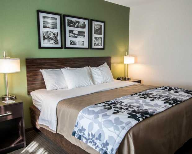 Images Sleep Inn & Suites & Conference Center