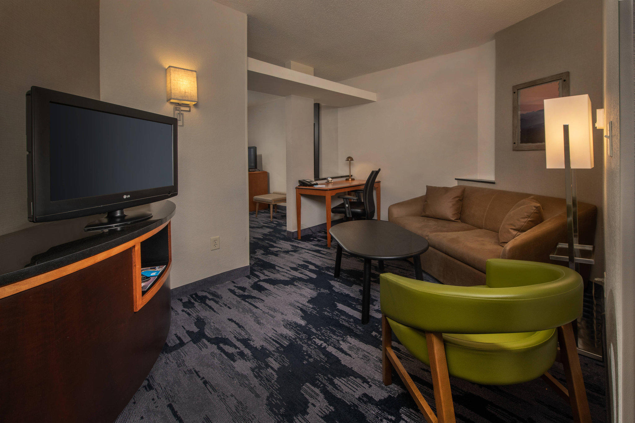 Fairfield Inn & Suites by Marriott Harrisonburg Photo