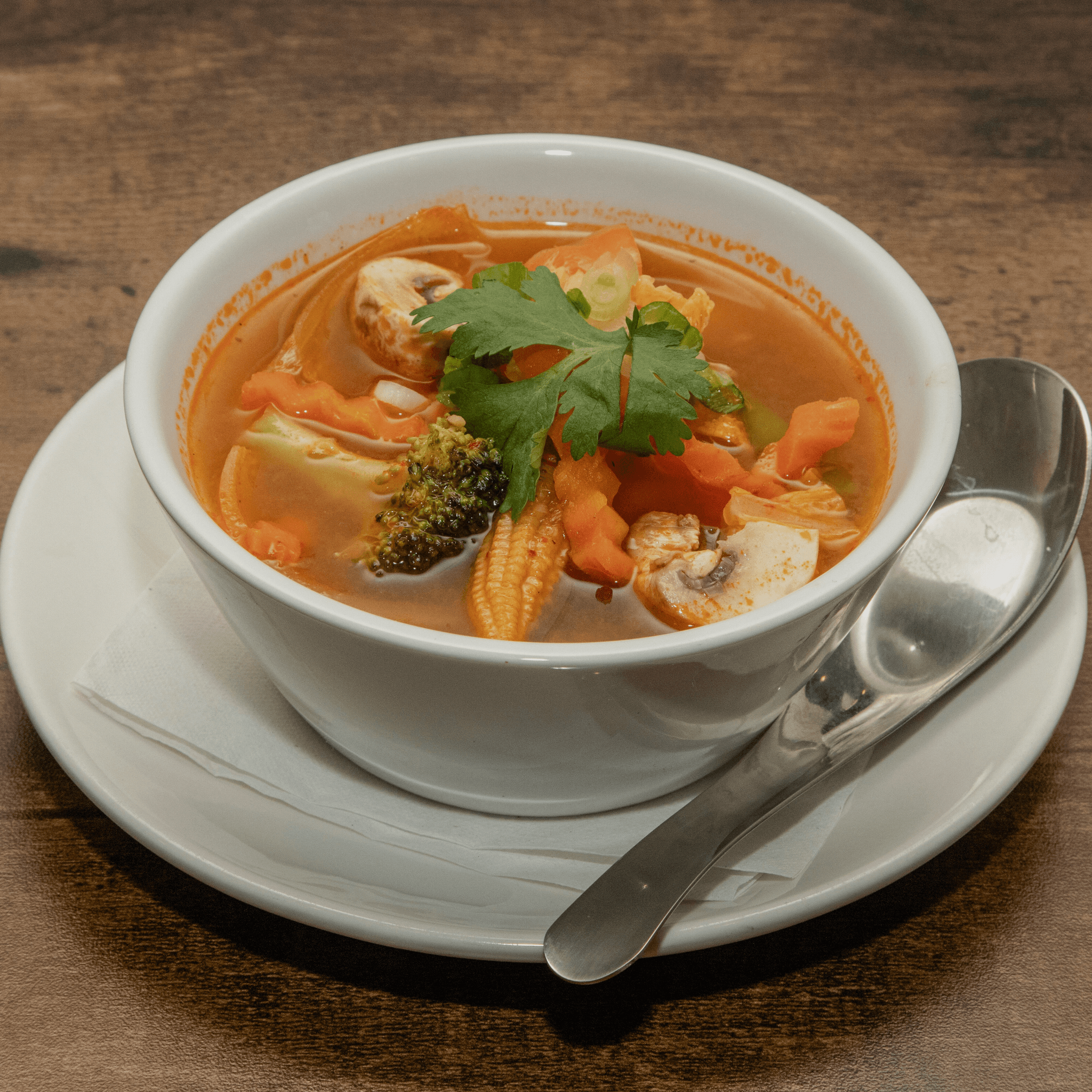 Tom Yum (Hot & Sour Soup)