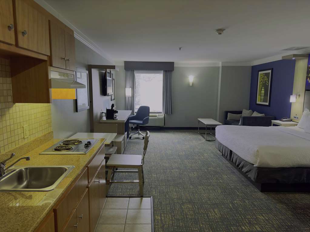 Best Western Plus Glen Allen Inn Image