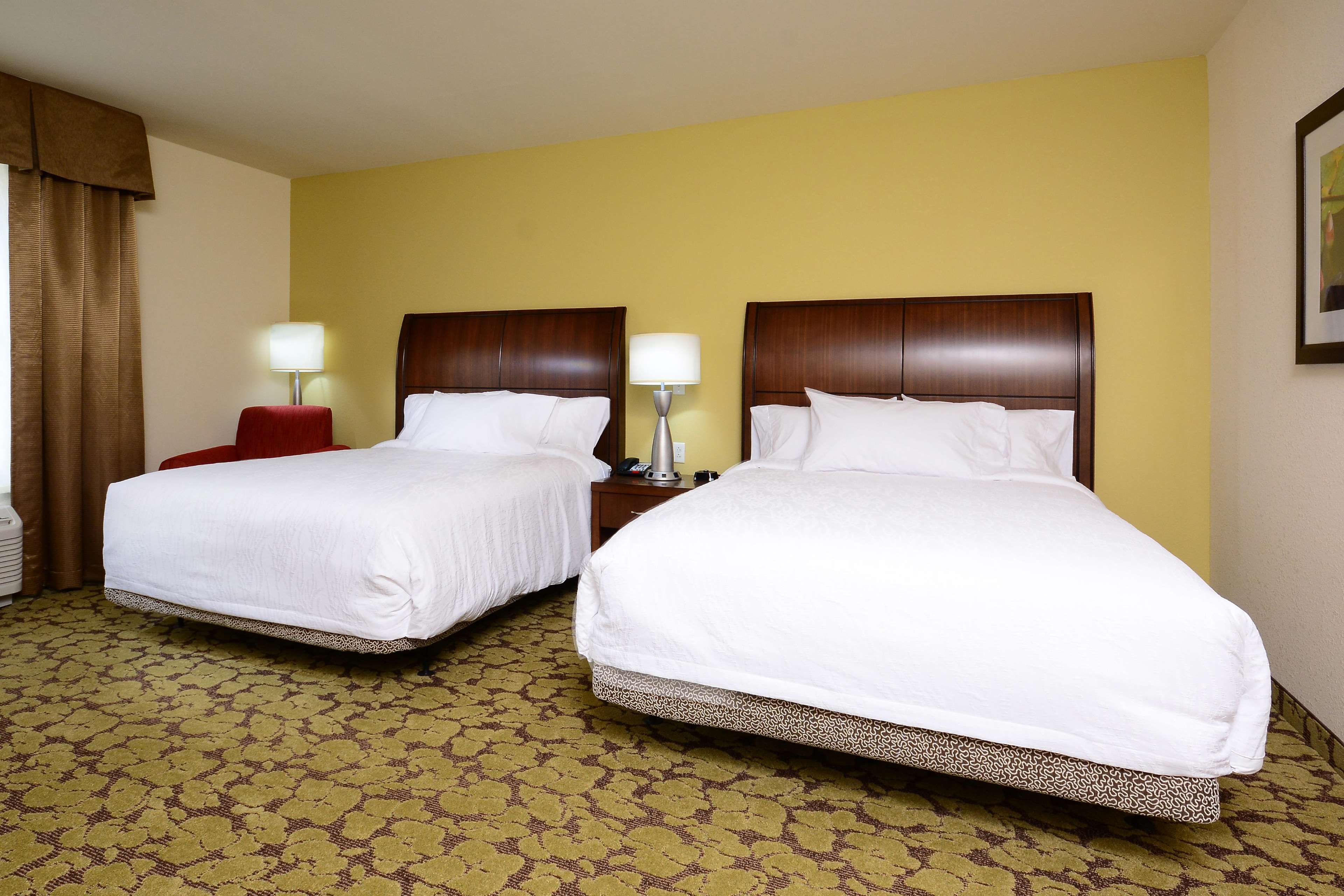 Hilton Garden Inn Greensboro Airport Photo