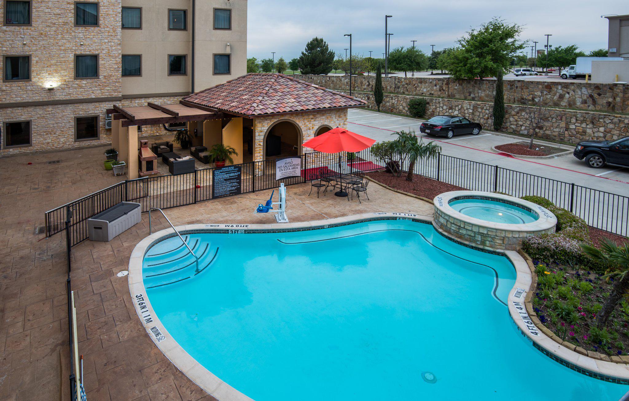 Staybridge Suites DFW Airport North Photo