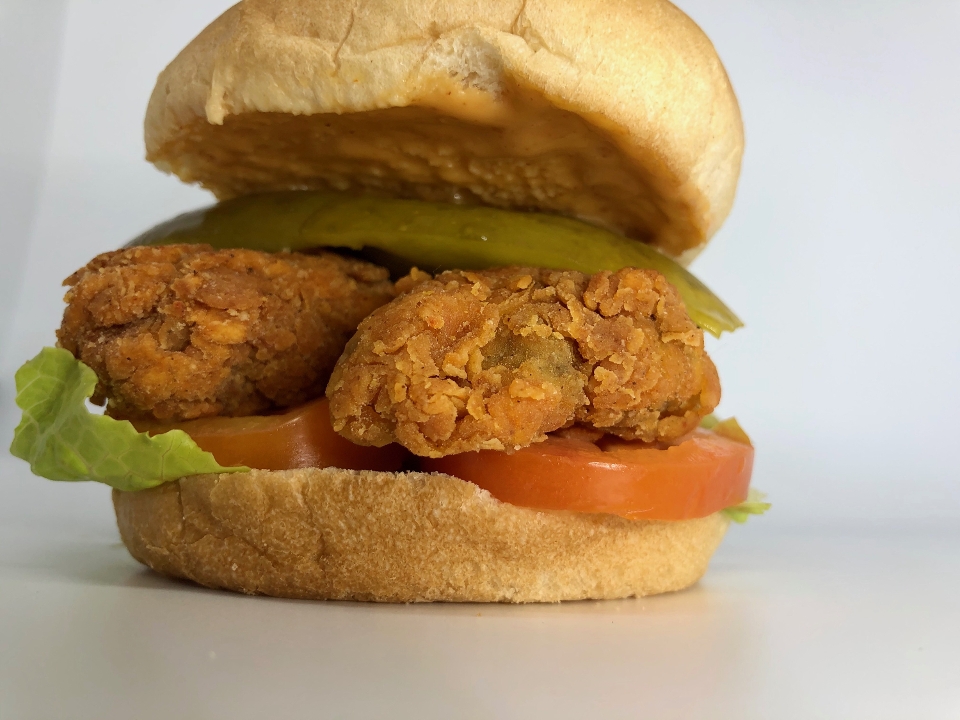 Spicy Bae Chick'n Sandwich