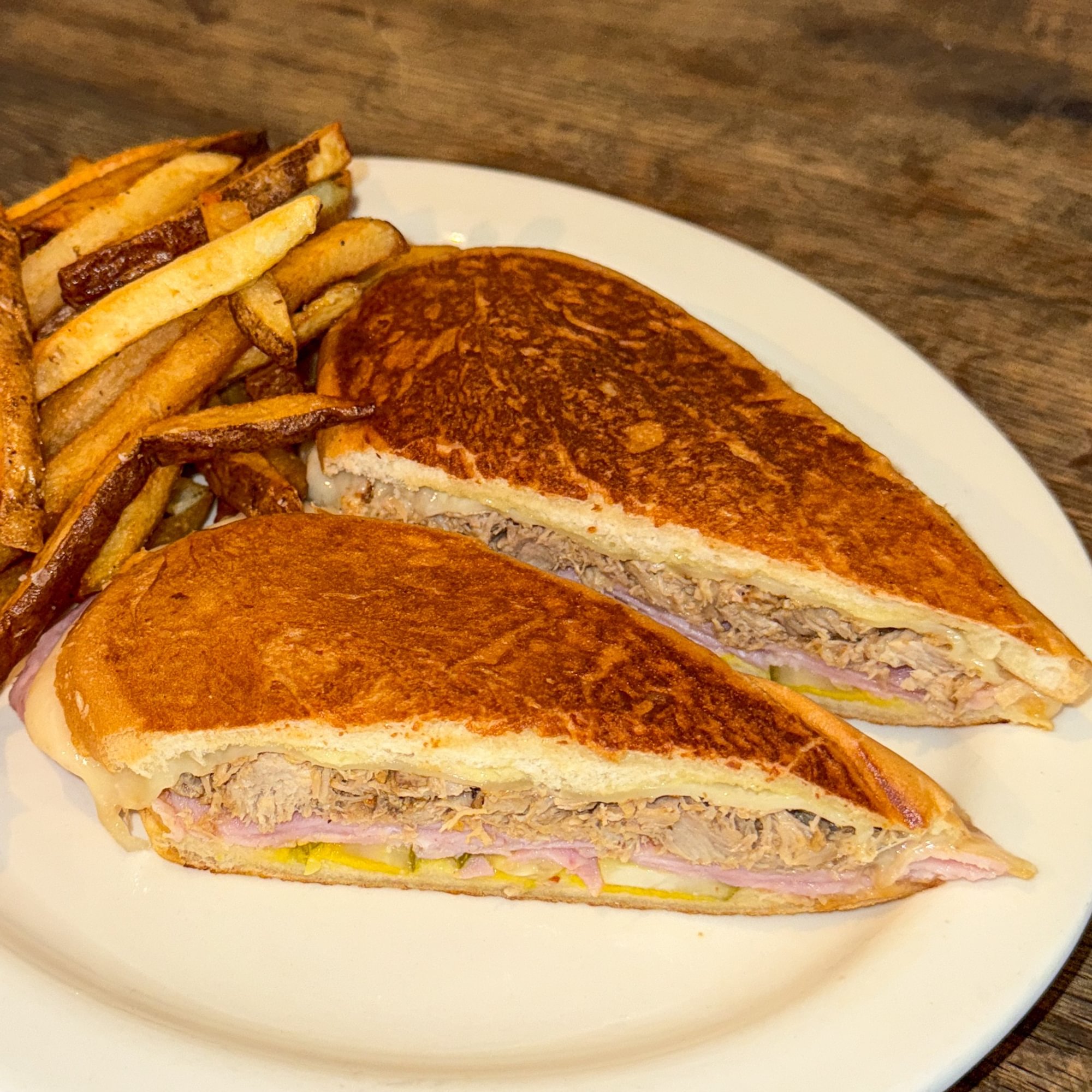 Cuban Sandwich (“Mixto”)