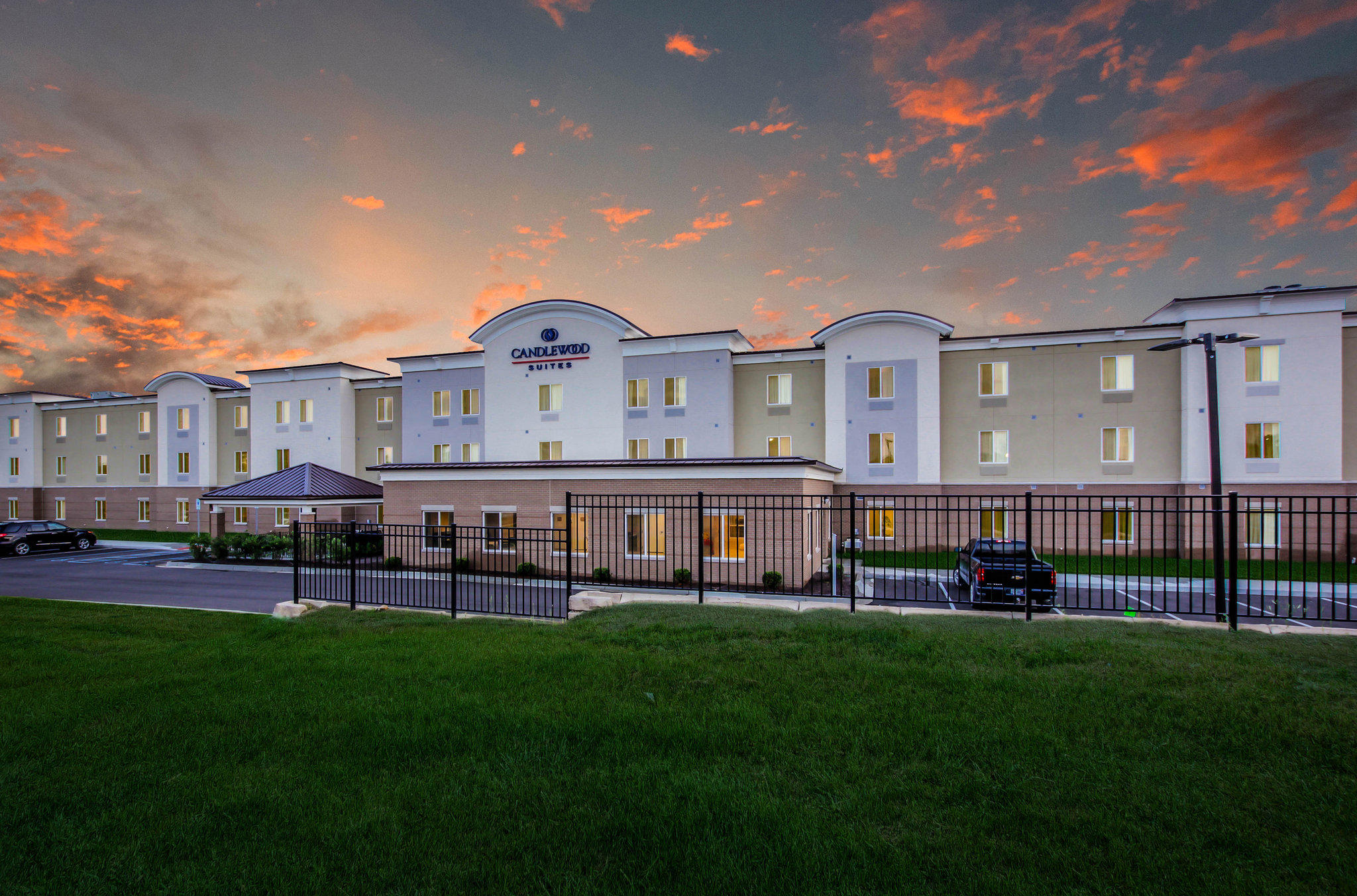 Candlewood Suites Brighton Photo