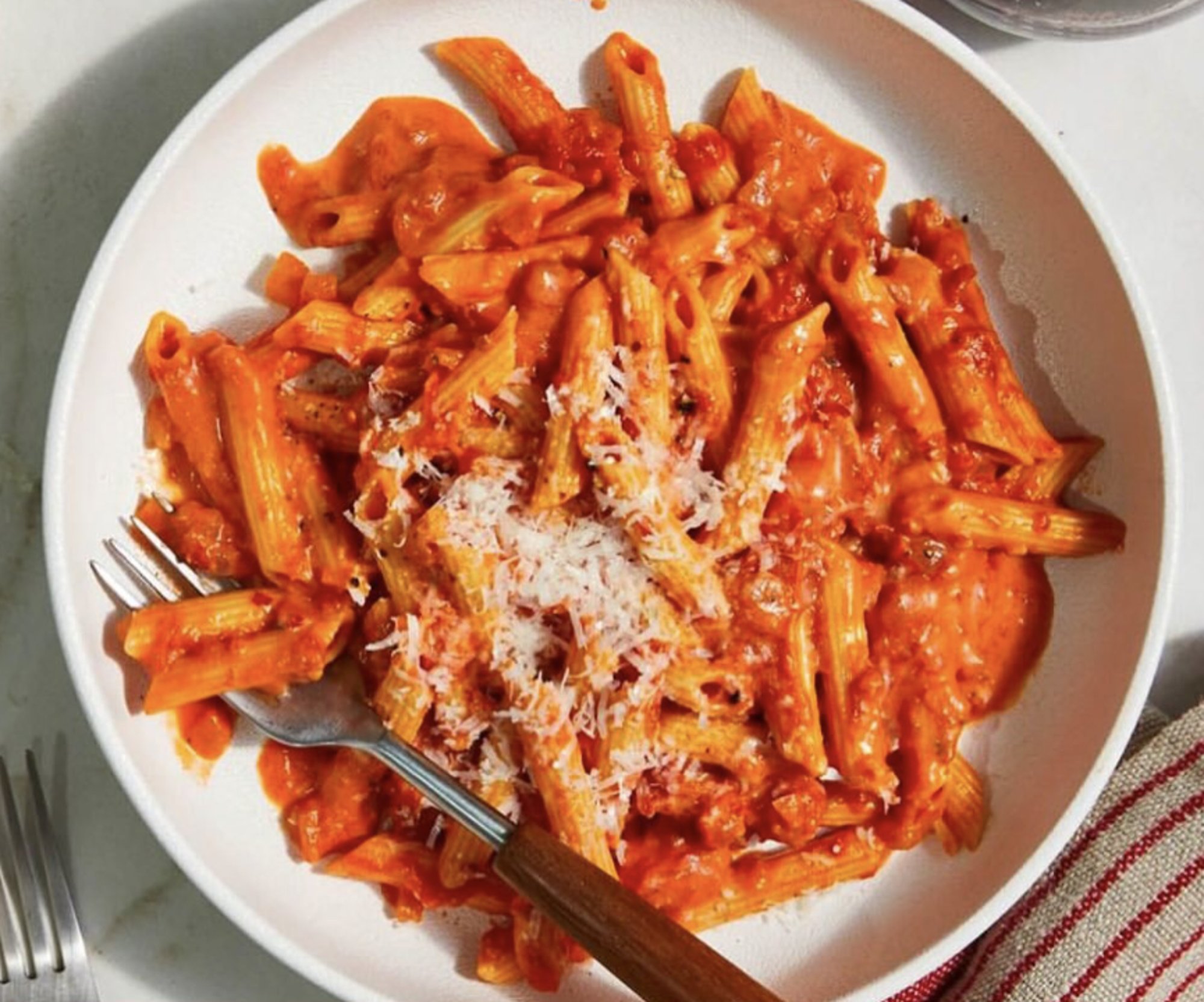 Penne Vodka (contains pork)