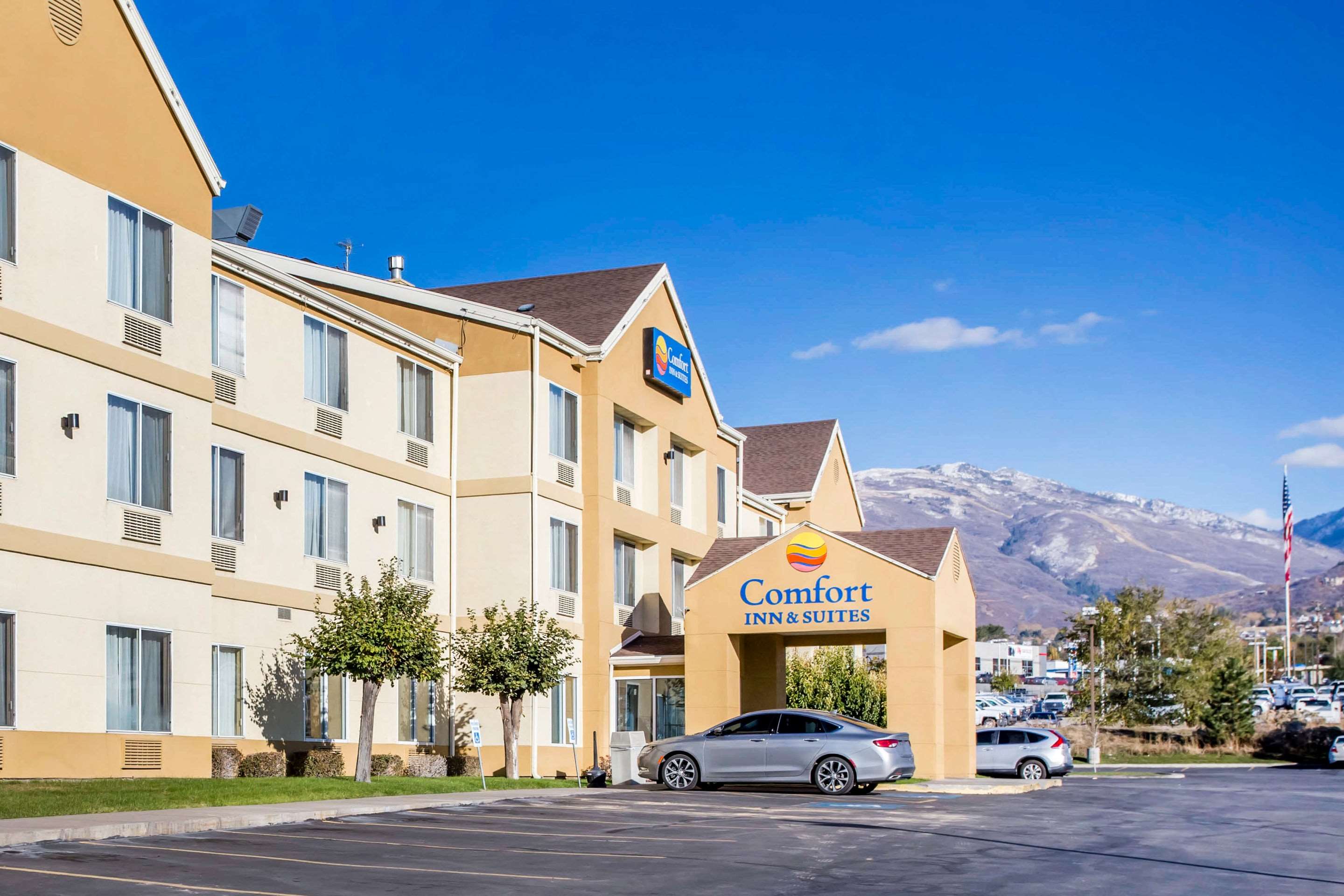 Comfort Inn & Suites Woods Cross - Salt Lake City North Photo