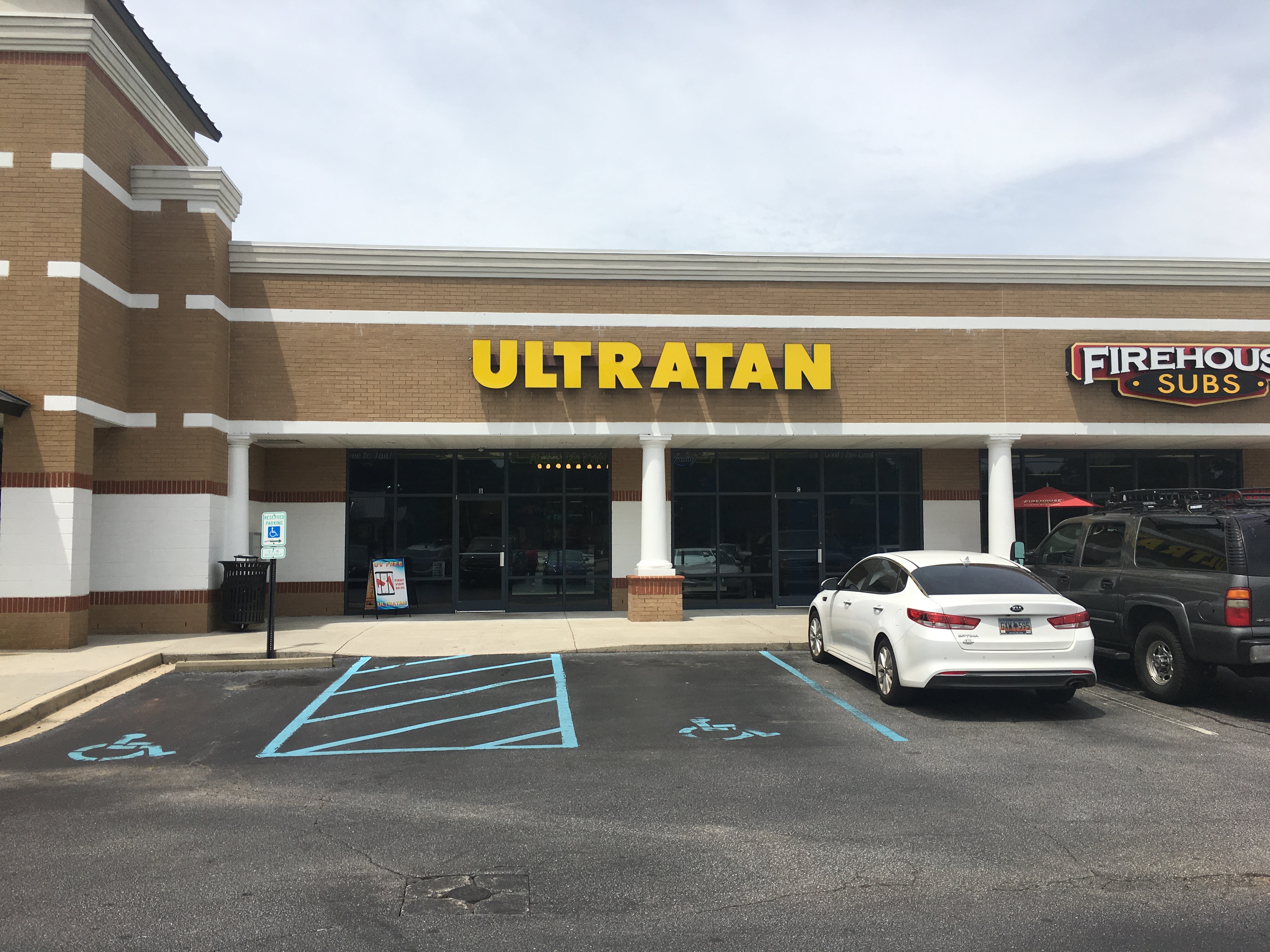 ULTRATAN Photo