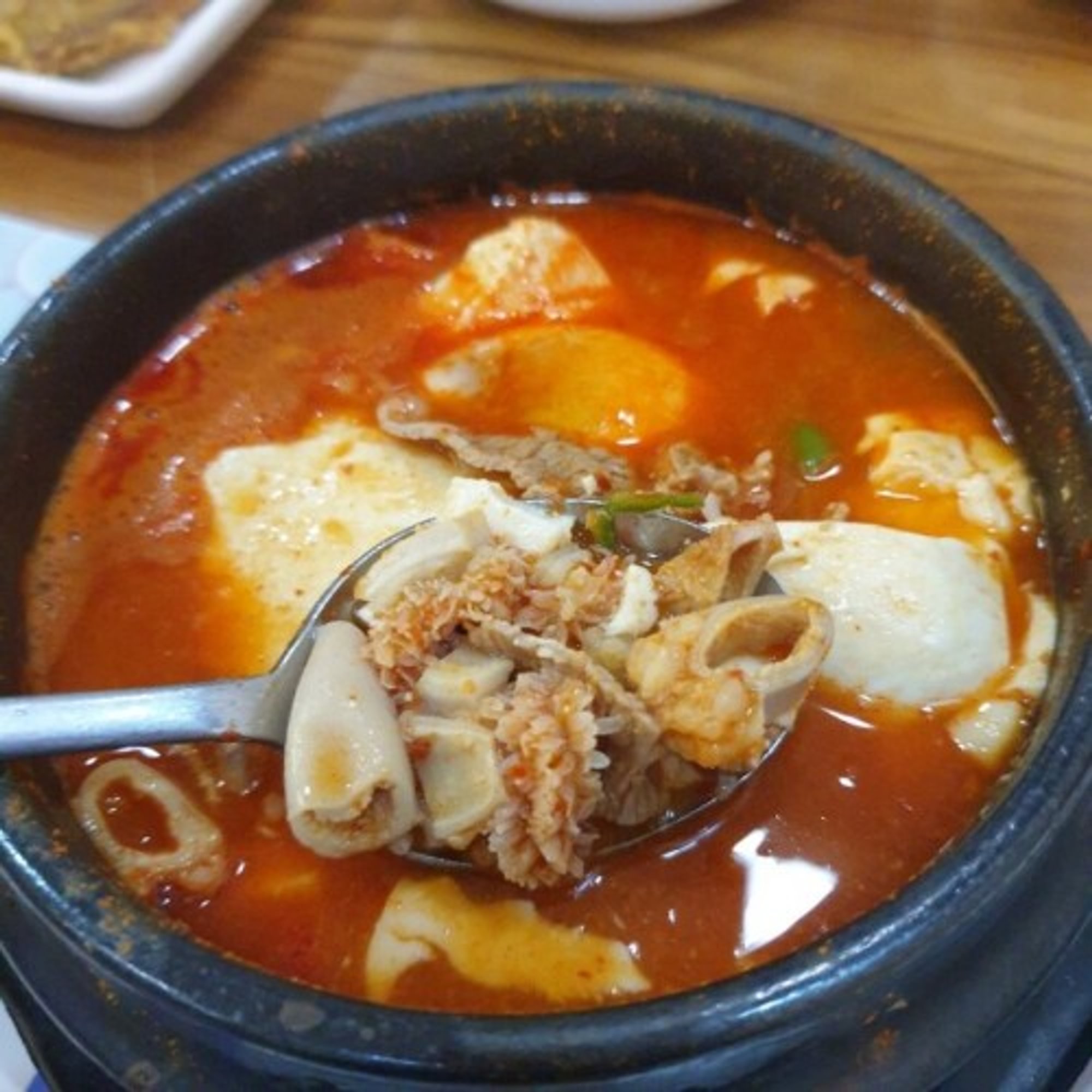 Gop Chang Soon Du Bu (곱창순두부)