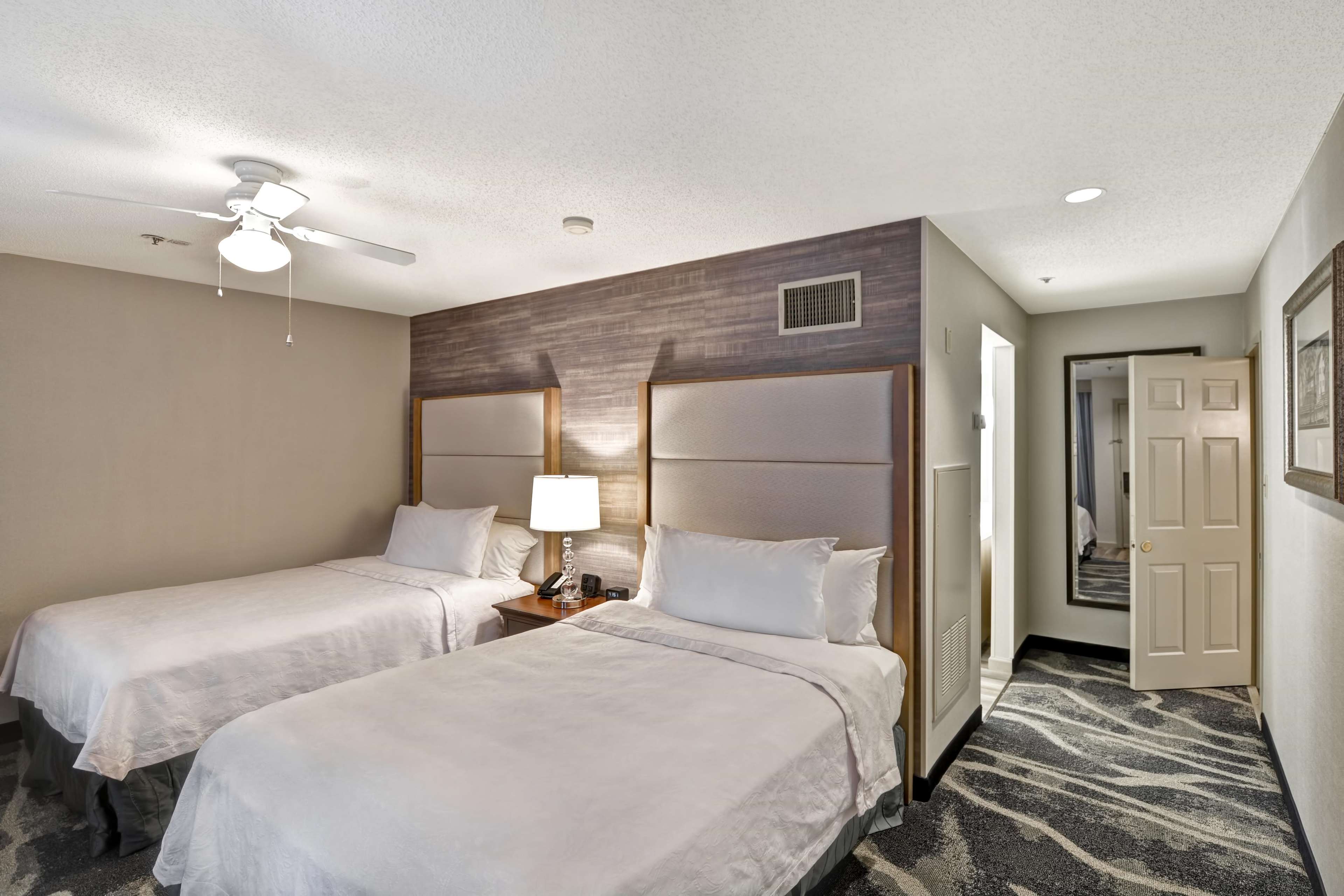 Homewood Suites by Hilton Hartford/Windsor Locks Photo