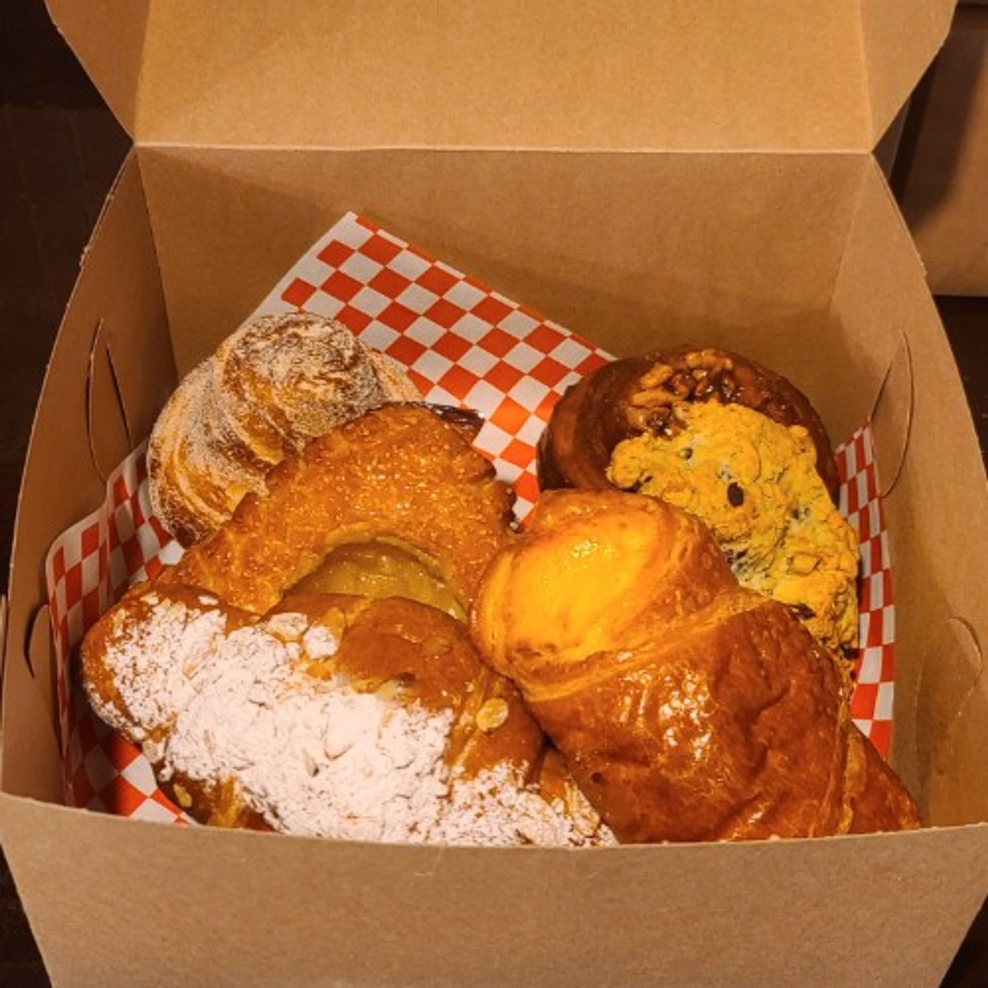 6-Pack Assorted Pastry & Croissant Pack