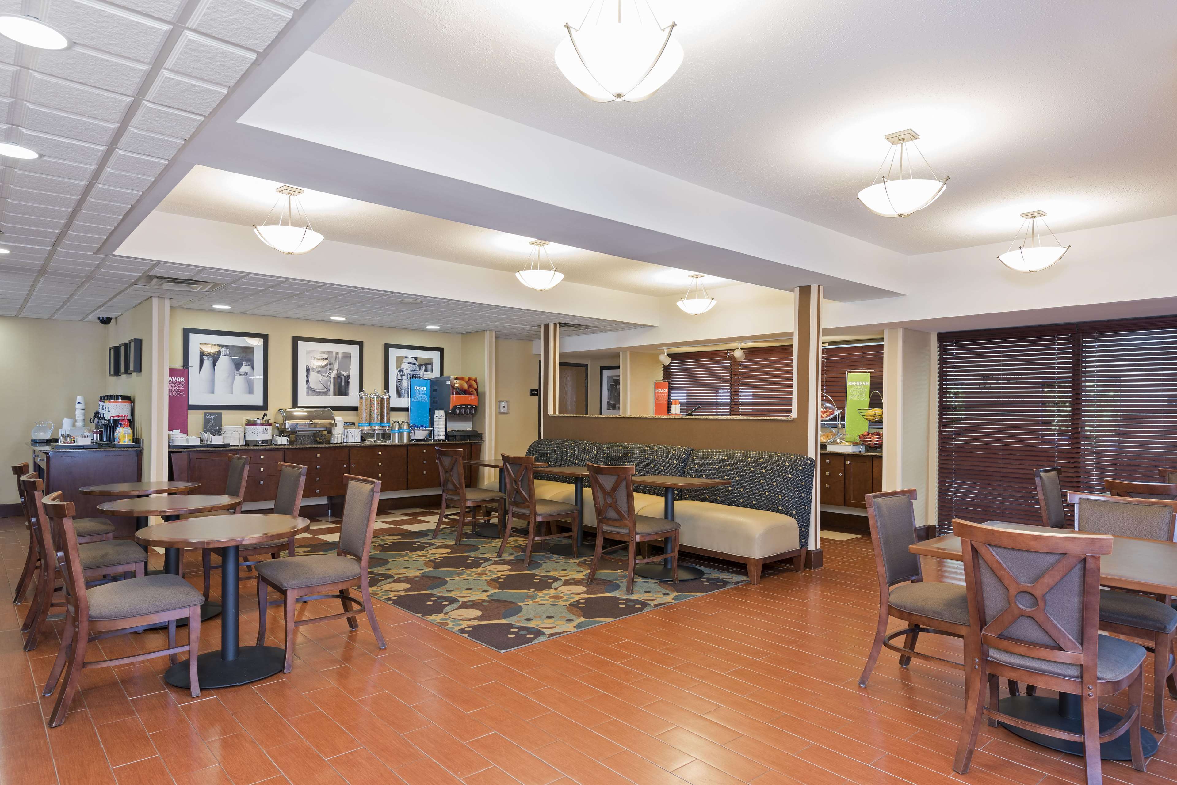 Hampton Inn Port Huron Photo