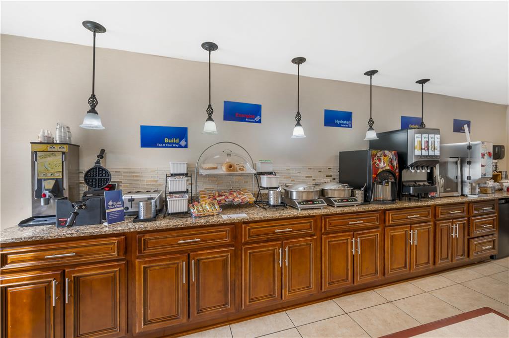 Best Western Manassas Image