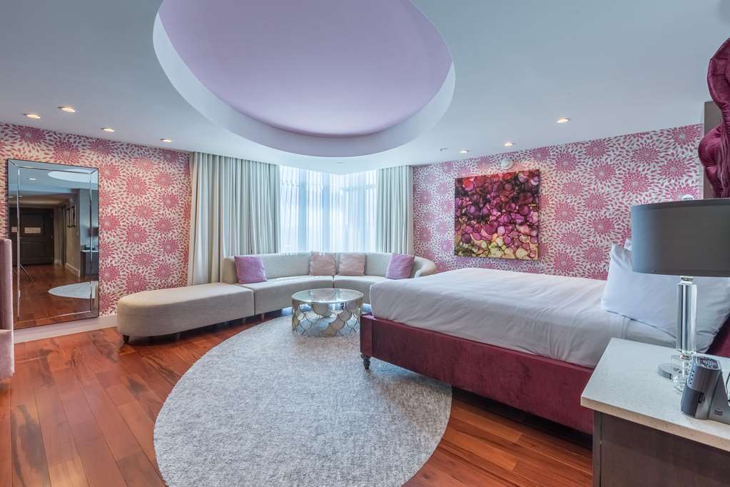 DoubleTree by Hilton Asheville Downtown Image