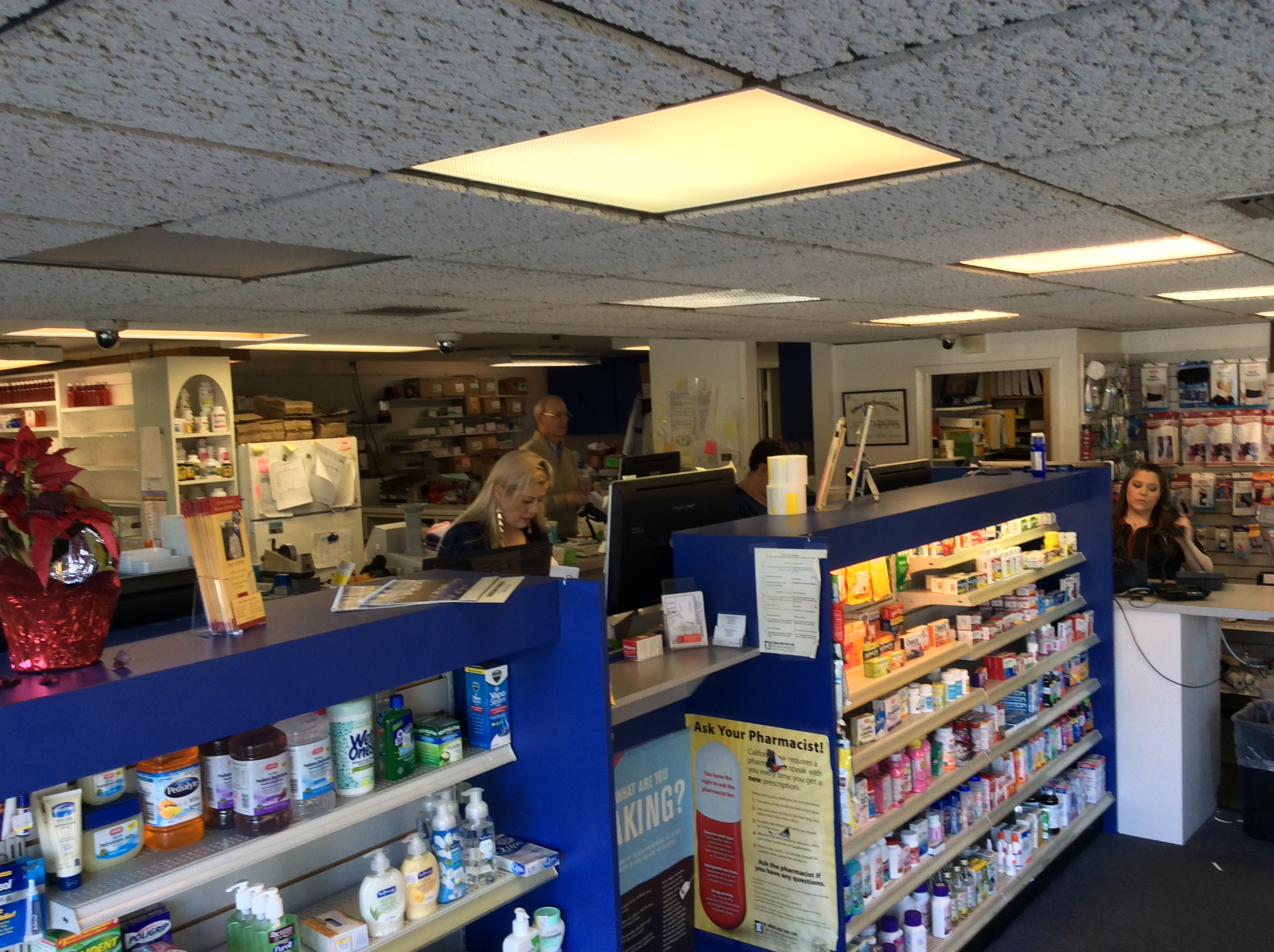 Creekside Pharmacy Photo