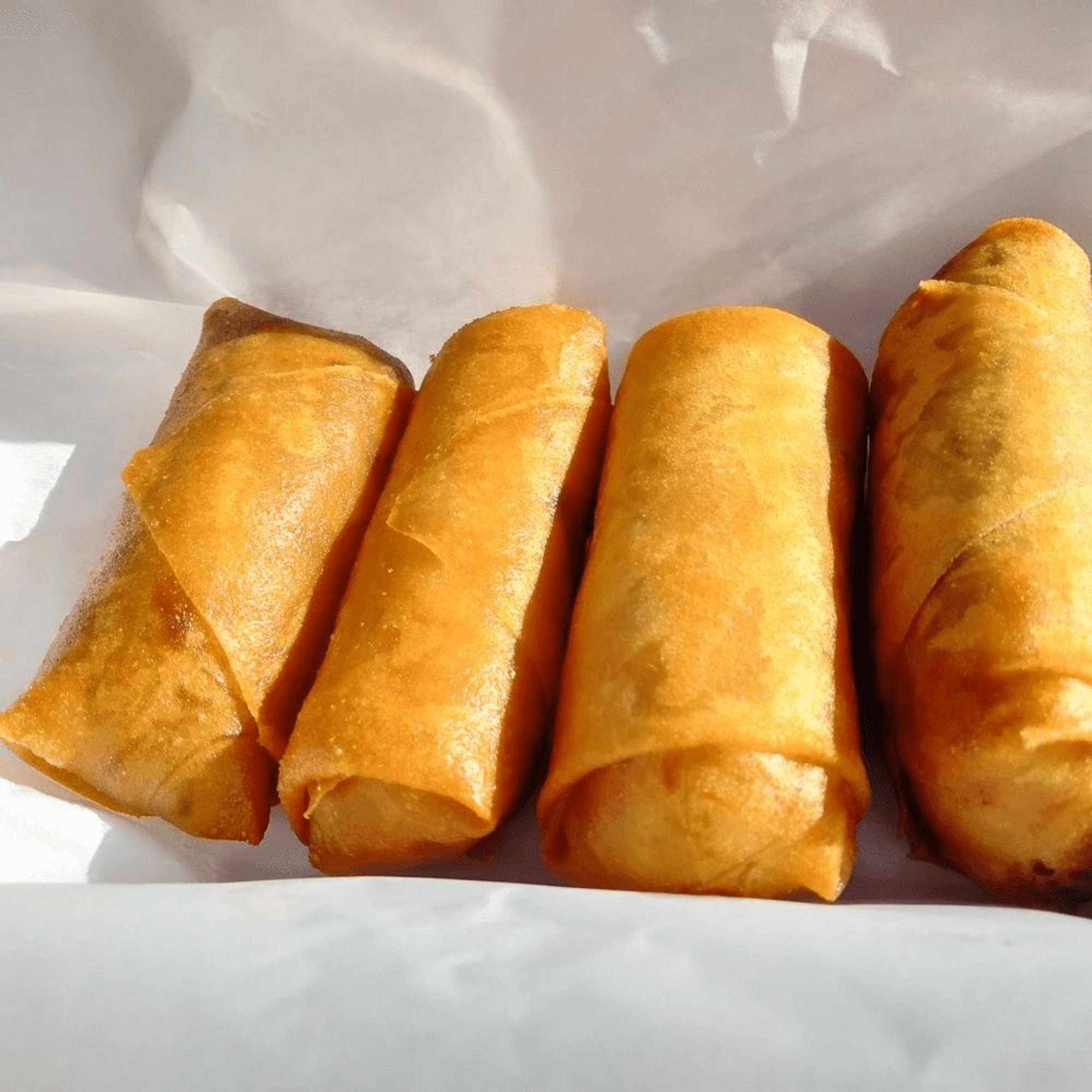 Lumpia / Vegetable Egg Roll (4)
