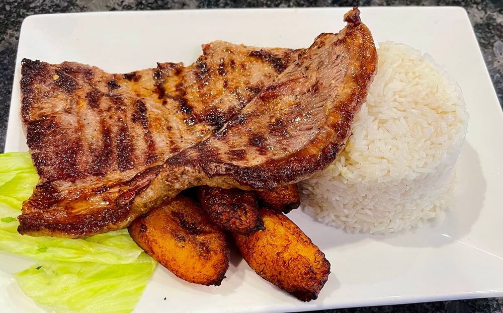 Bistec Con 2 Opciones