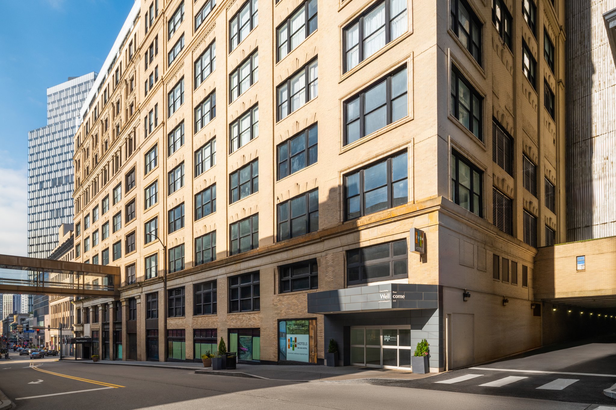 EVEN Hotel Pittsburgh Downtown by IHG Image
