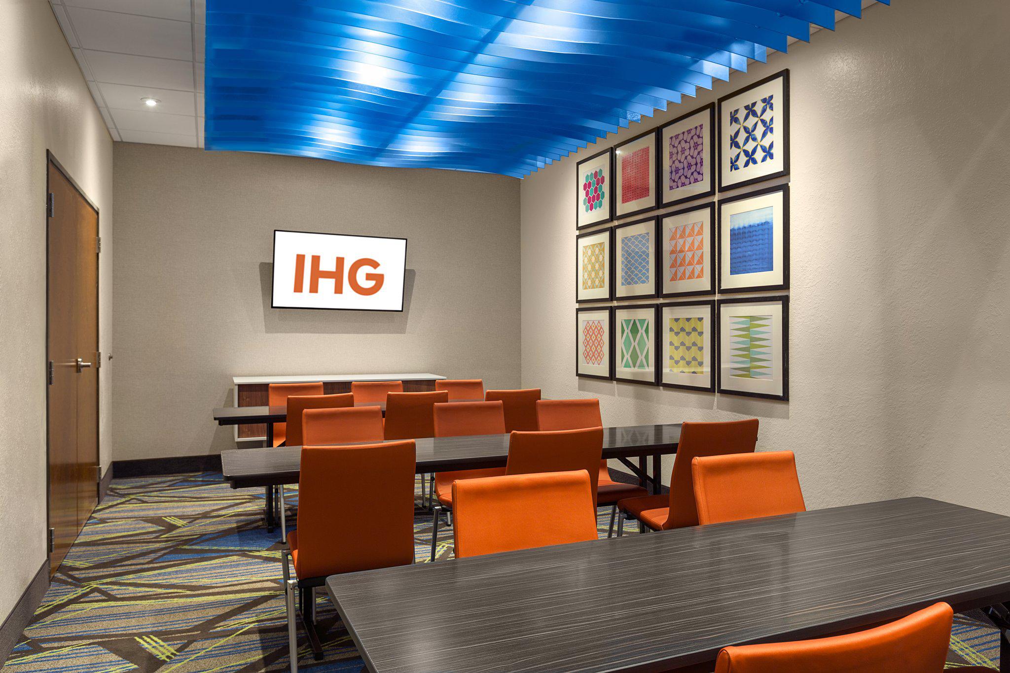 Holiday Inn Express Lake Park by IHG Image