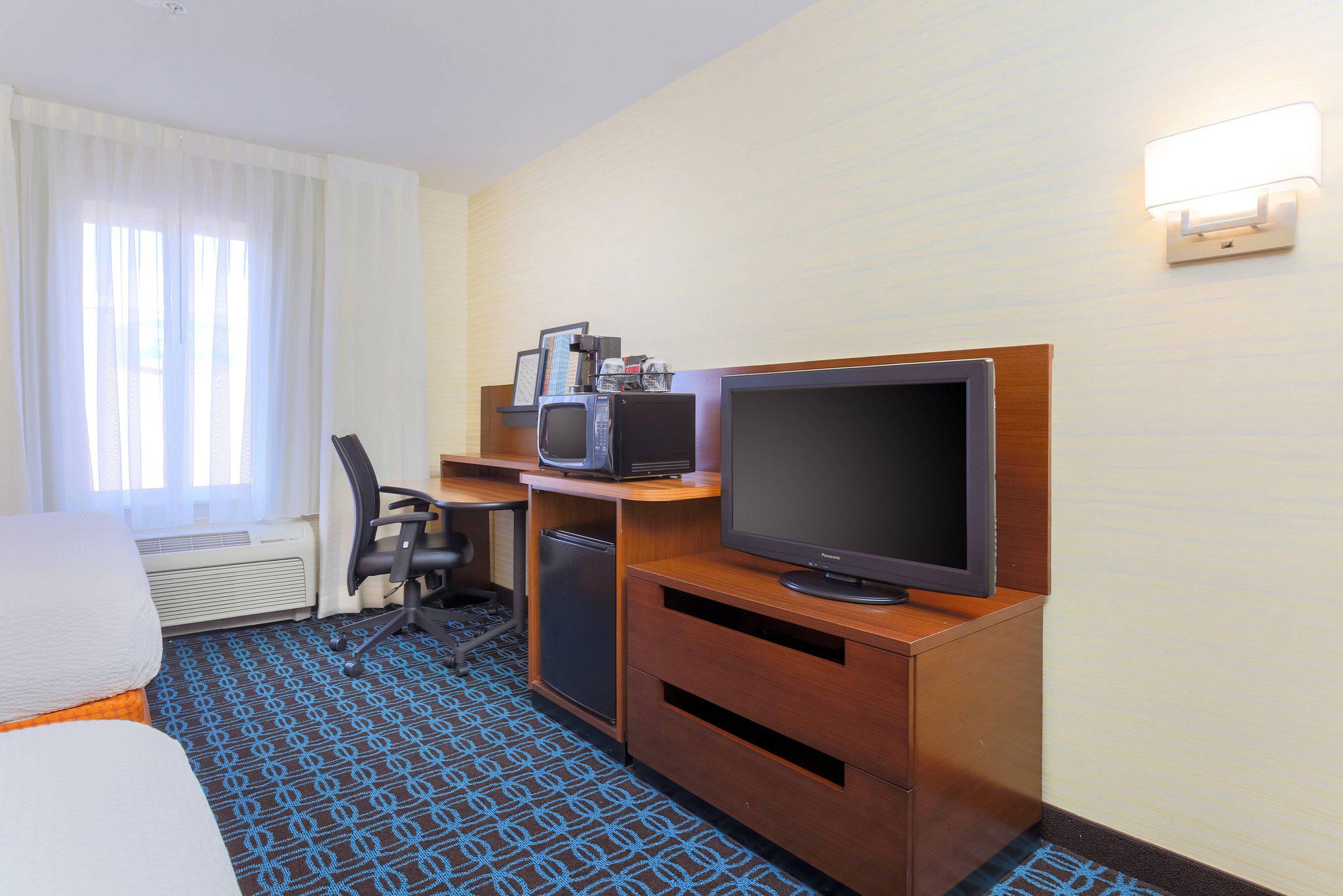 Fairfield Inn & Suites by Marriott Las Vegas South Photo