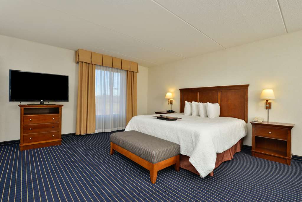 Hampton Inn Farmville Image