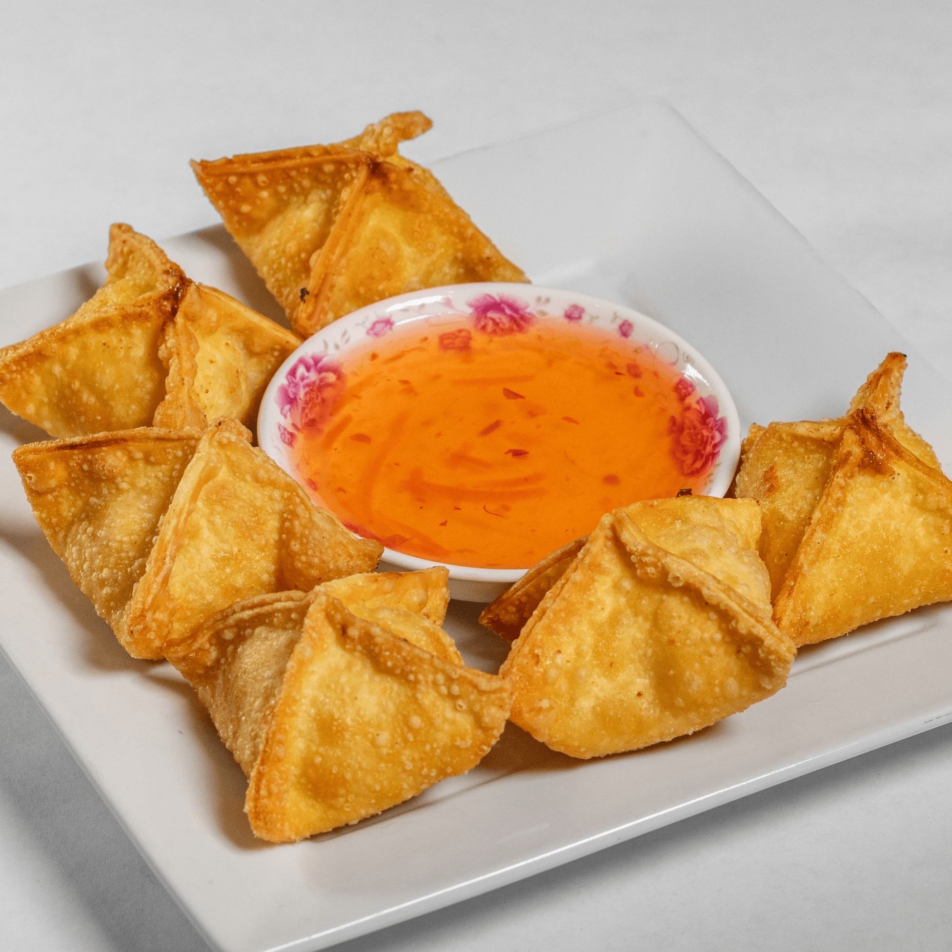 Crab Rangoon (M)