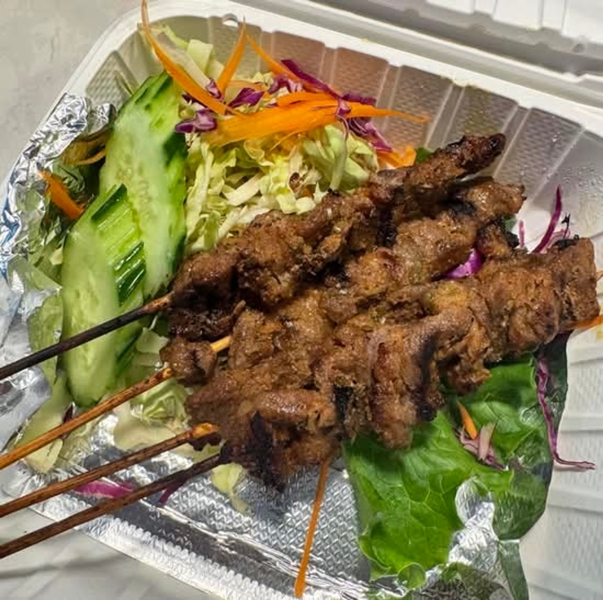 Khmer Beef skewers 4pcs