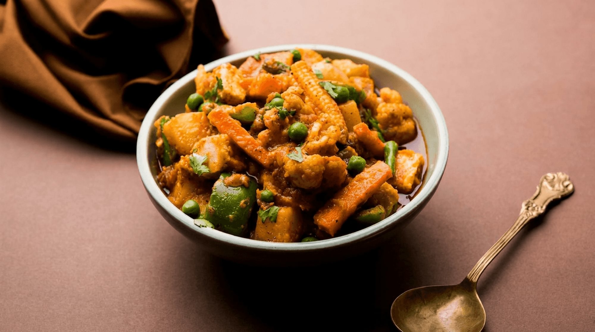 Mixed Veggie + Rice + 1 Soft Drink