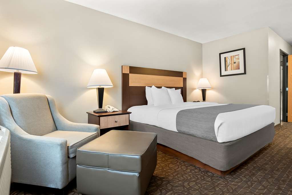 Best Western Sawtooth Inn & Suites Image