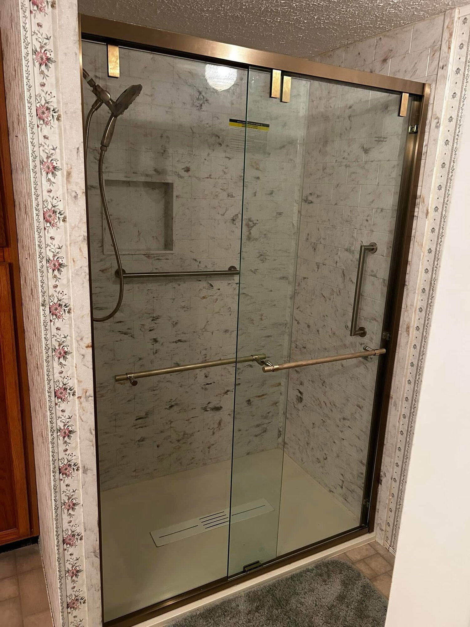 Chuckie's Residential Services Logo