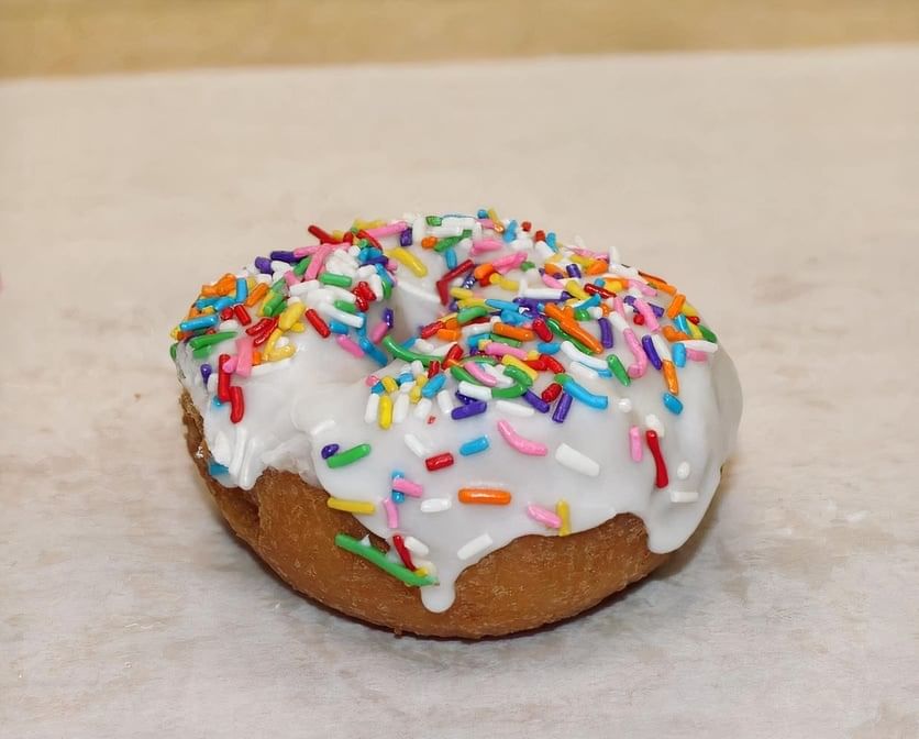Brown Cake Van-Sprinkle
