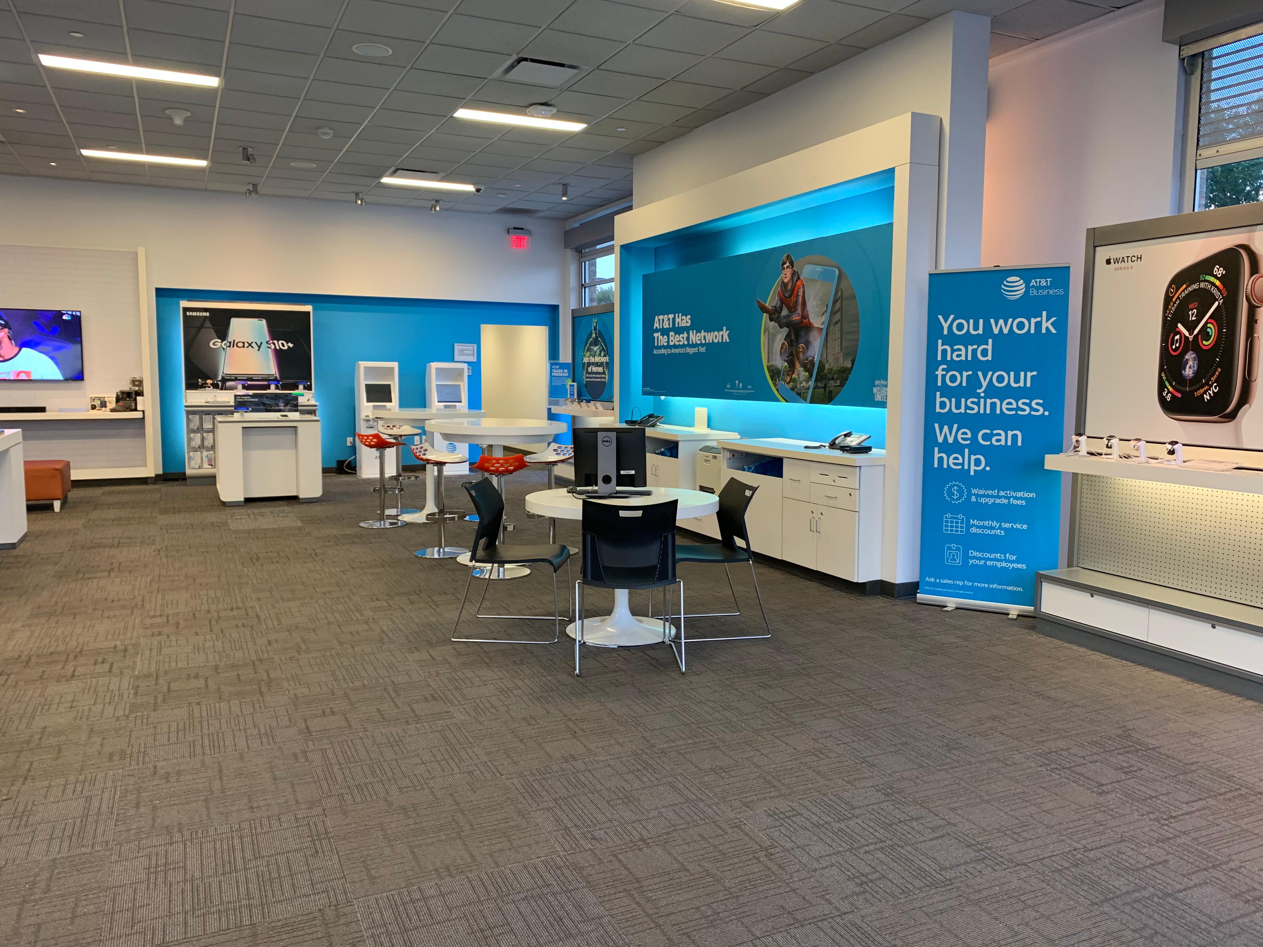 AT&T Store Photo