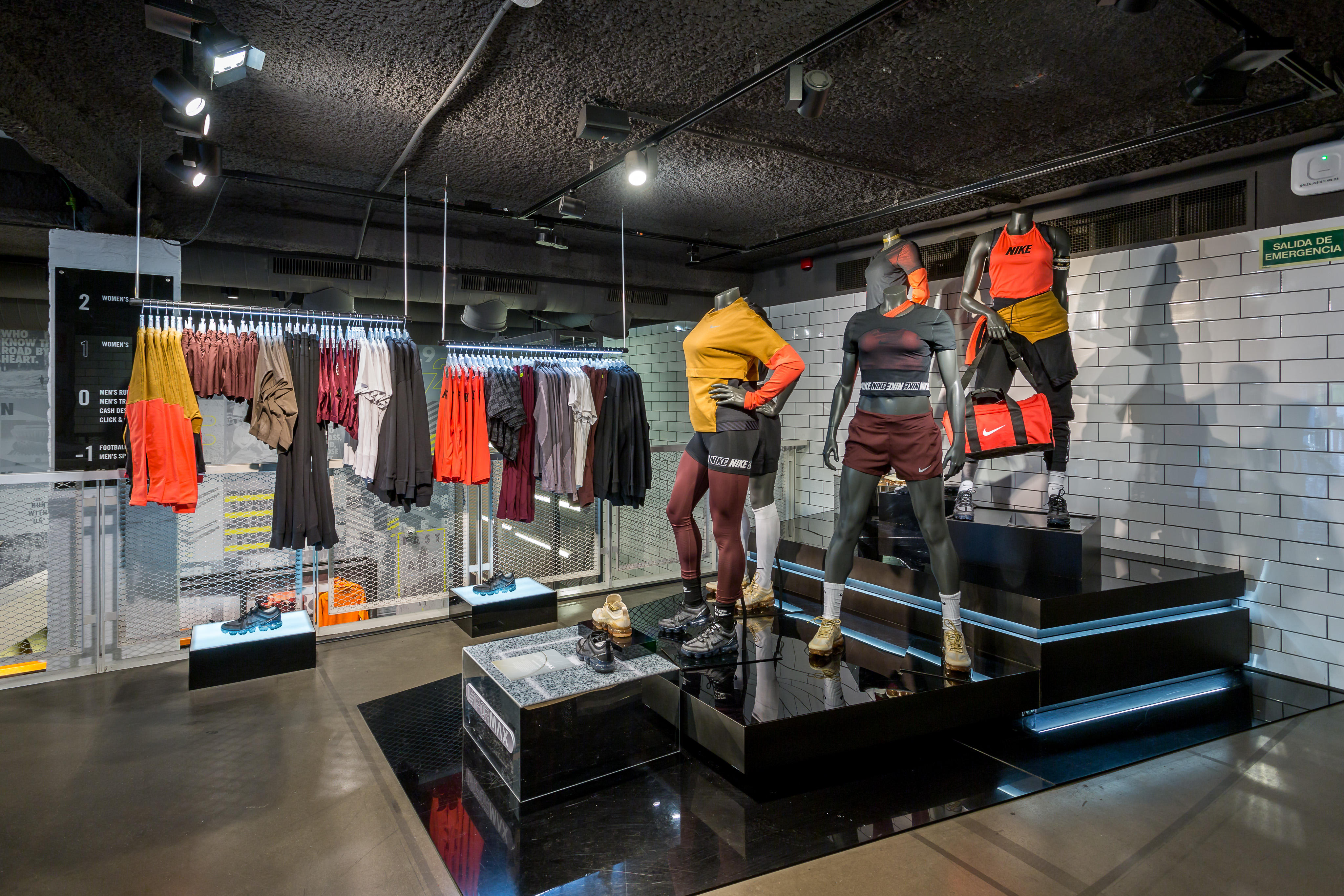 Images Nike Store Gran Via