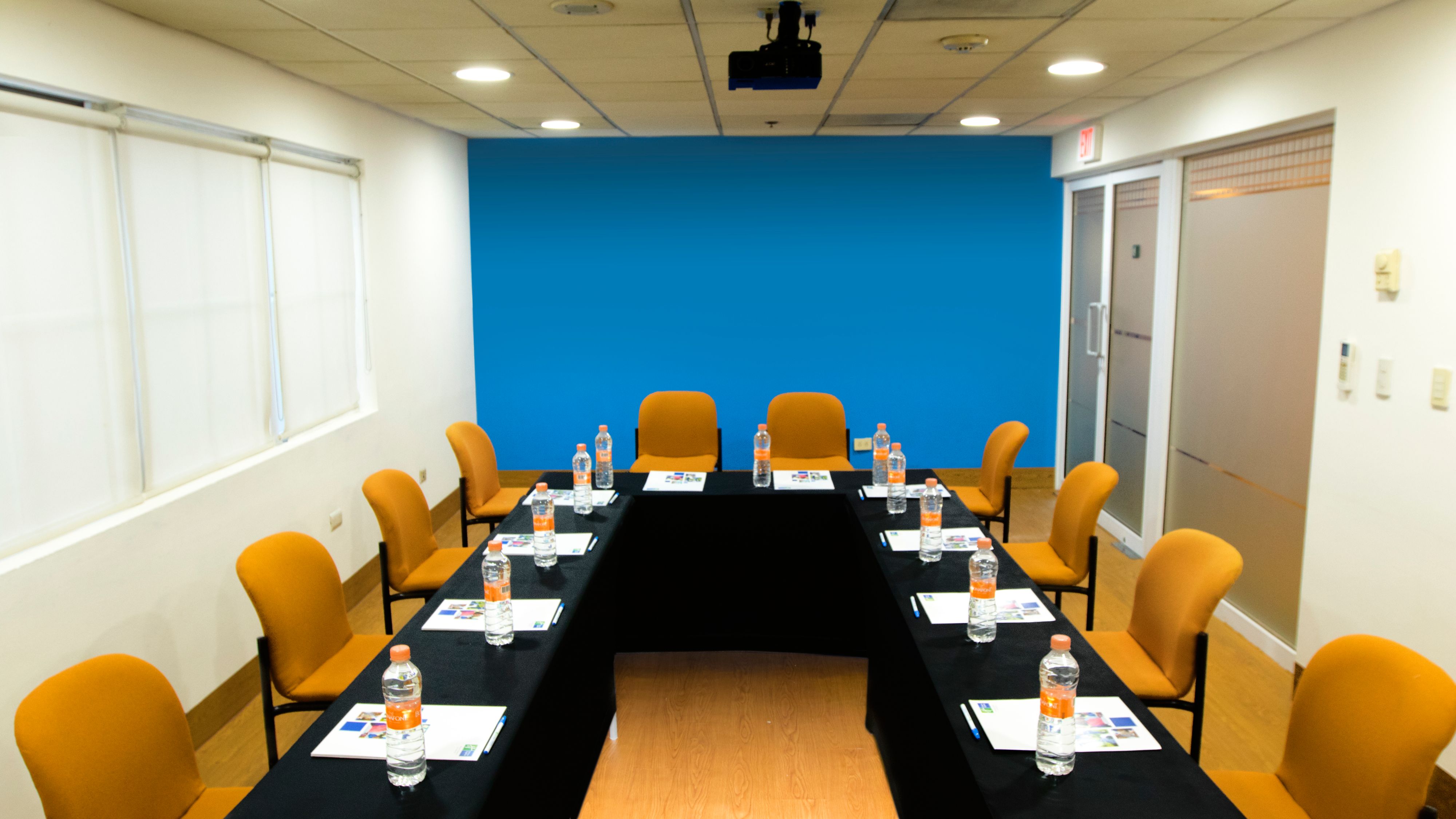 Images Holiday Inn Express Monterrey Galerias-Sn Jeronimo