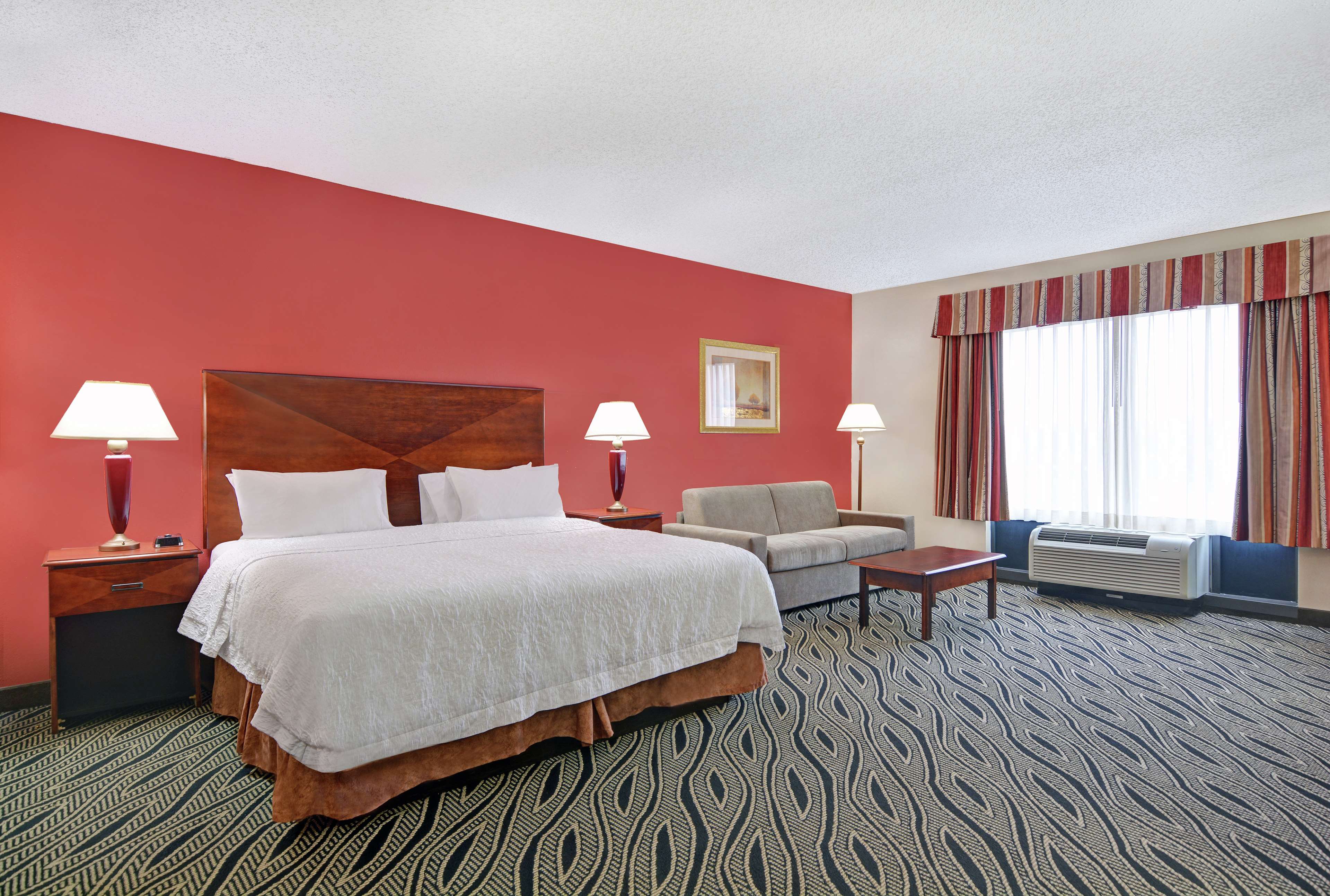 Hampton Inn Fayetteville Photo