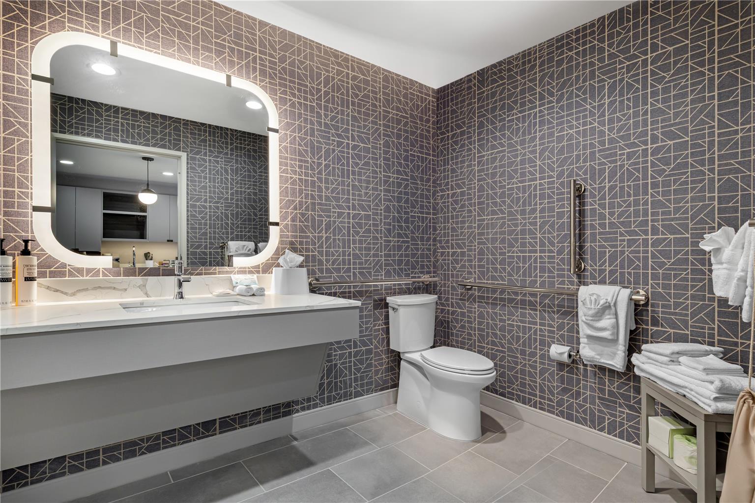 Homewood Suites by Hilton Walker Grand Rapids North Image