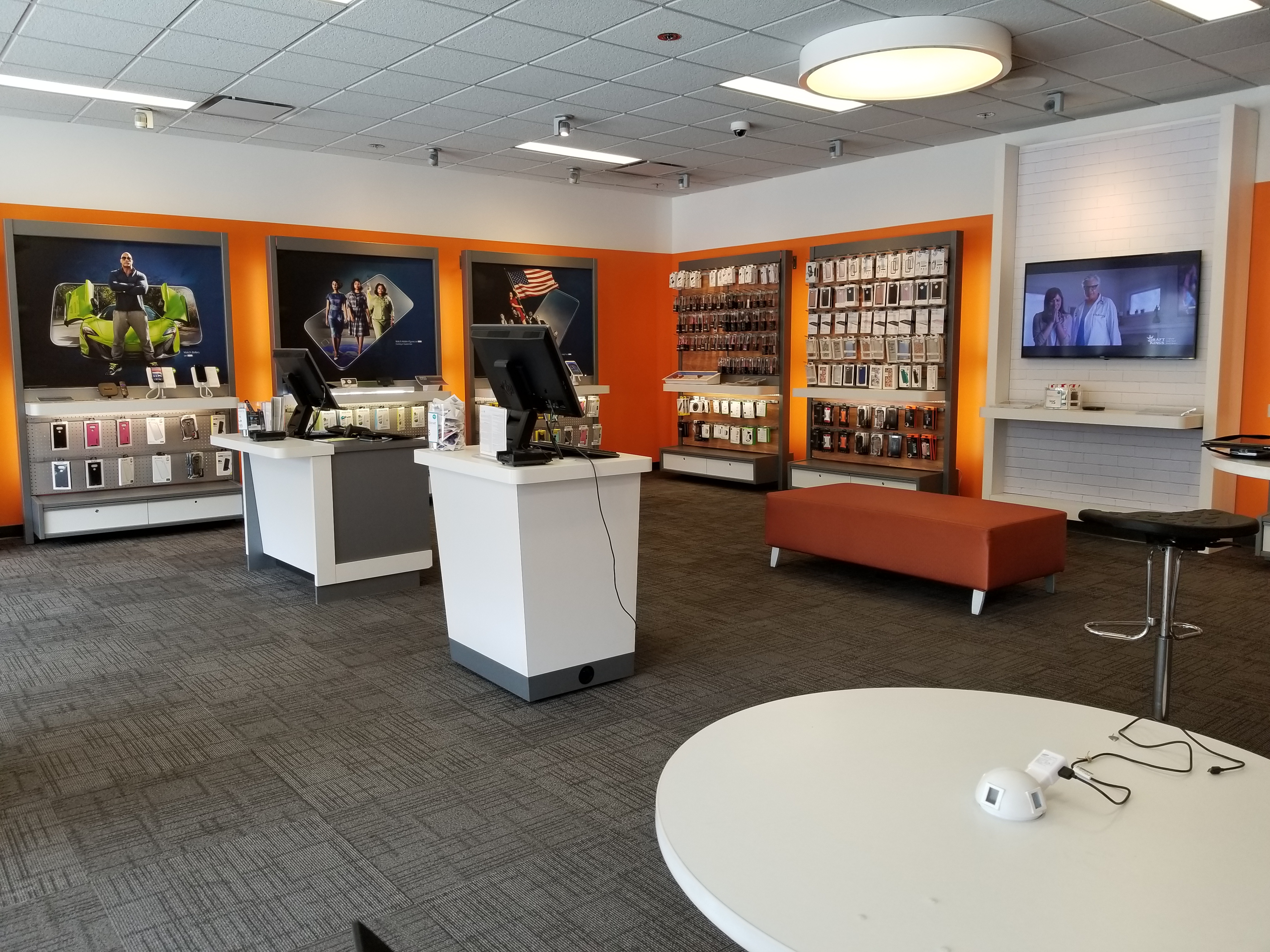 AT&T Store Photo