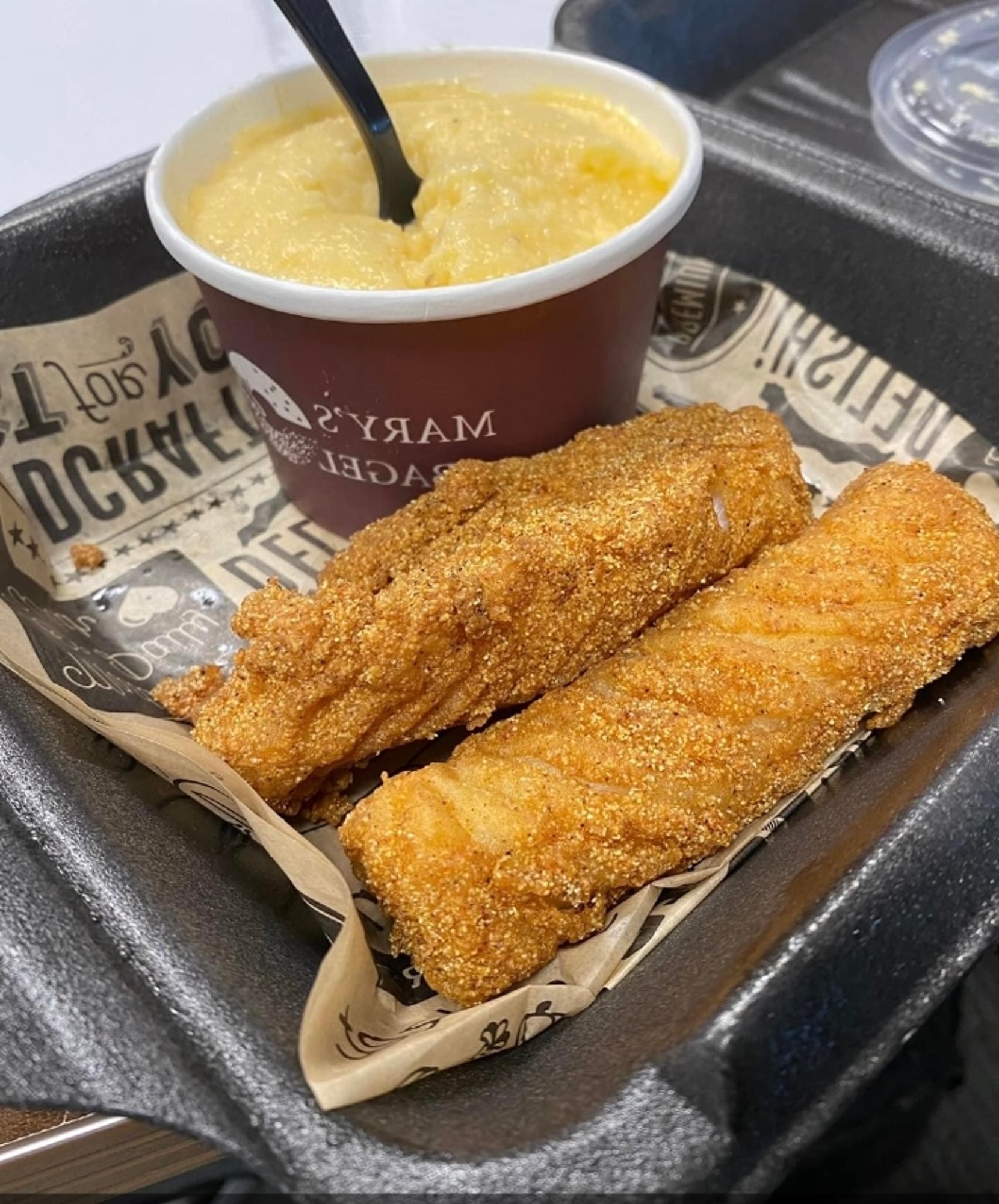 FISH & CHEESE GRITS (WED-FRI)