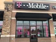 Exterior photo of T-Mobile Store at S Robert St & Lothenbach Ave, St Paul, MN