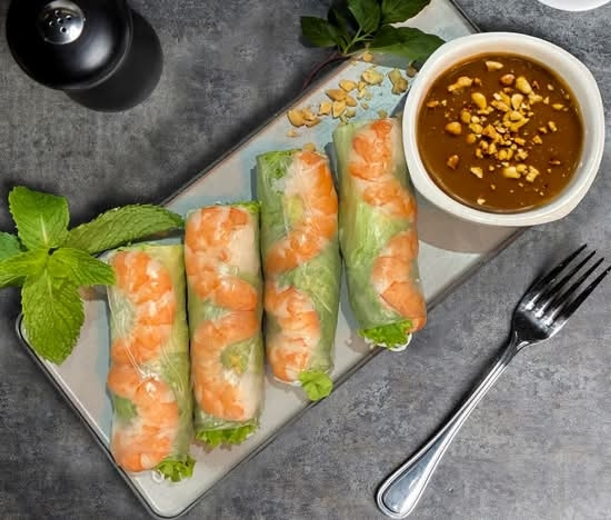Gỏi Cuốn Tôm (Spring Rolls)