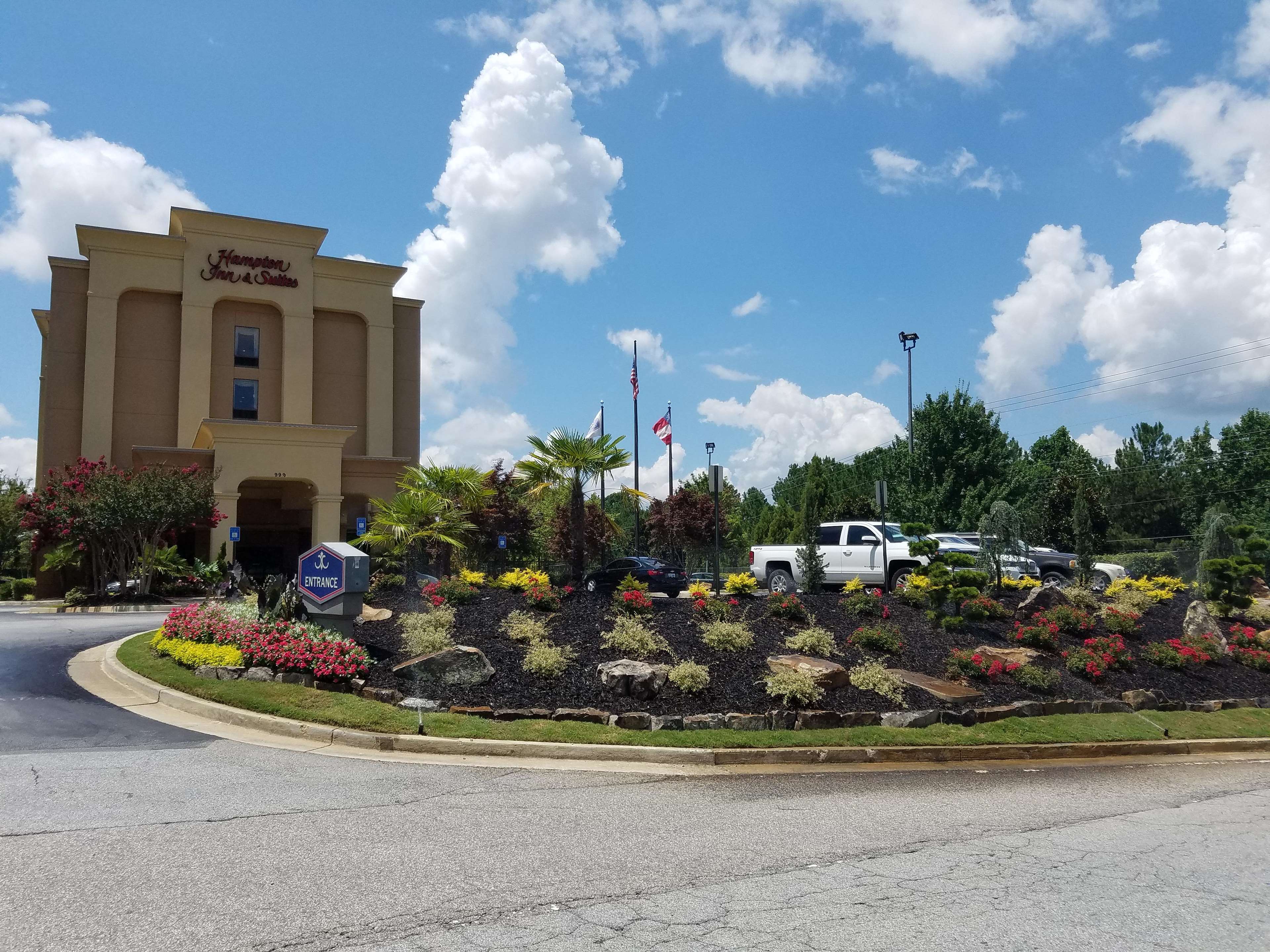 Hampton Inn & Suites ATL-Six Flags Photo